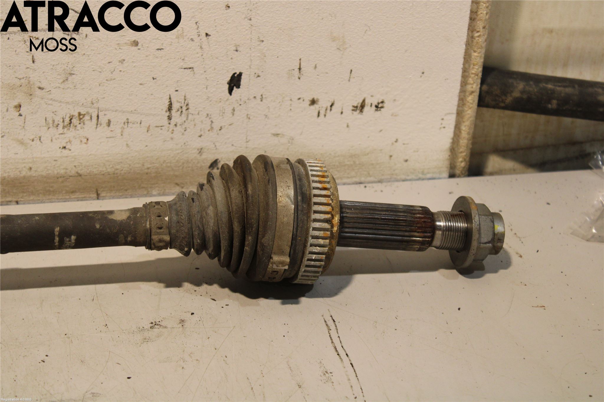 Kia SPORTAGE (QL) 16-21 Drivaksel Bak Kompl Venstre