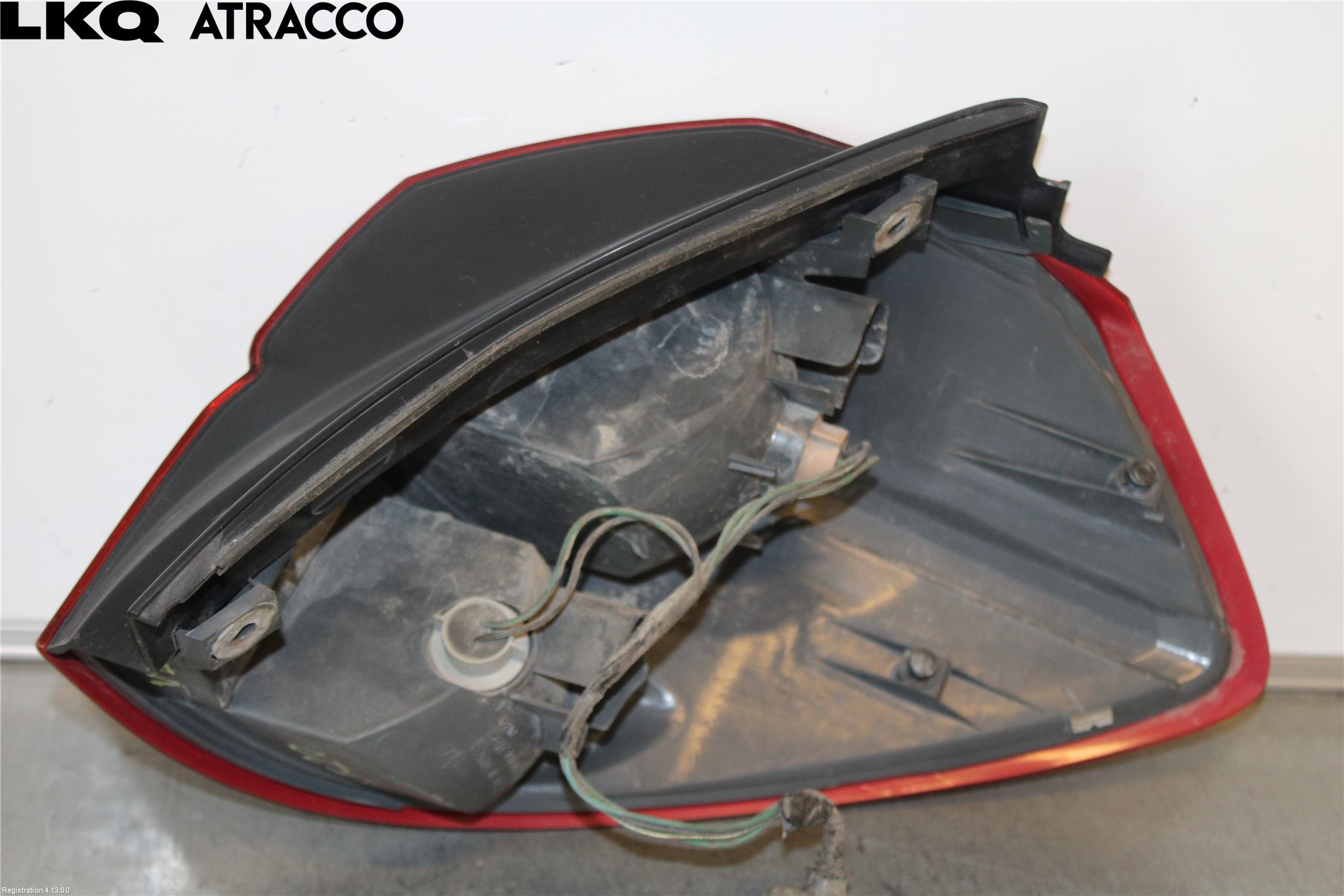 Subaru LEGACY    04-06 Baklykt Venstre