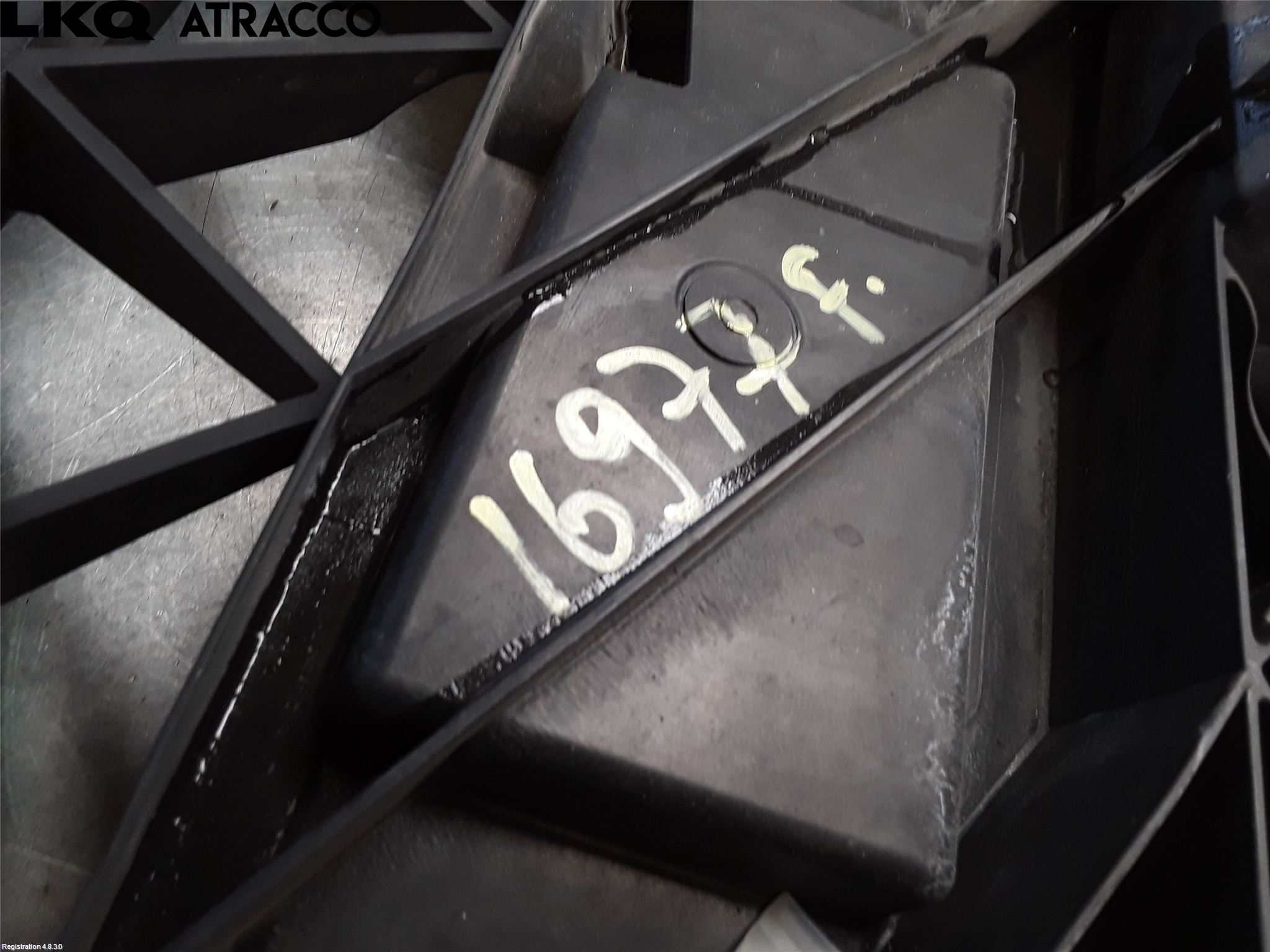 Toyota PROACE II 16- Frontplate