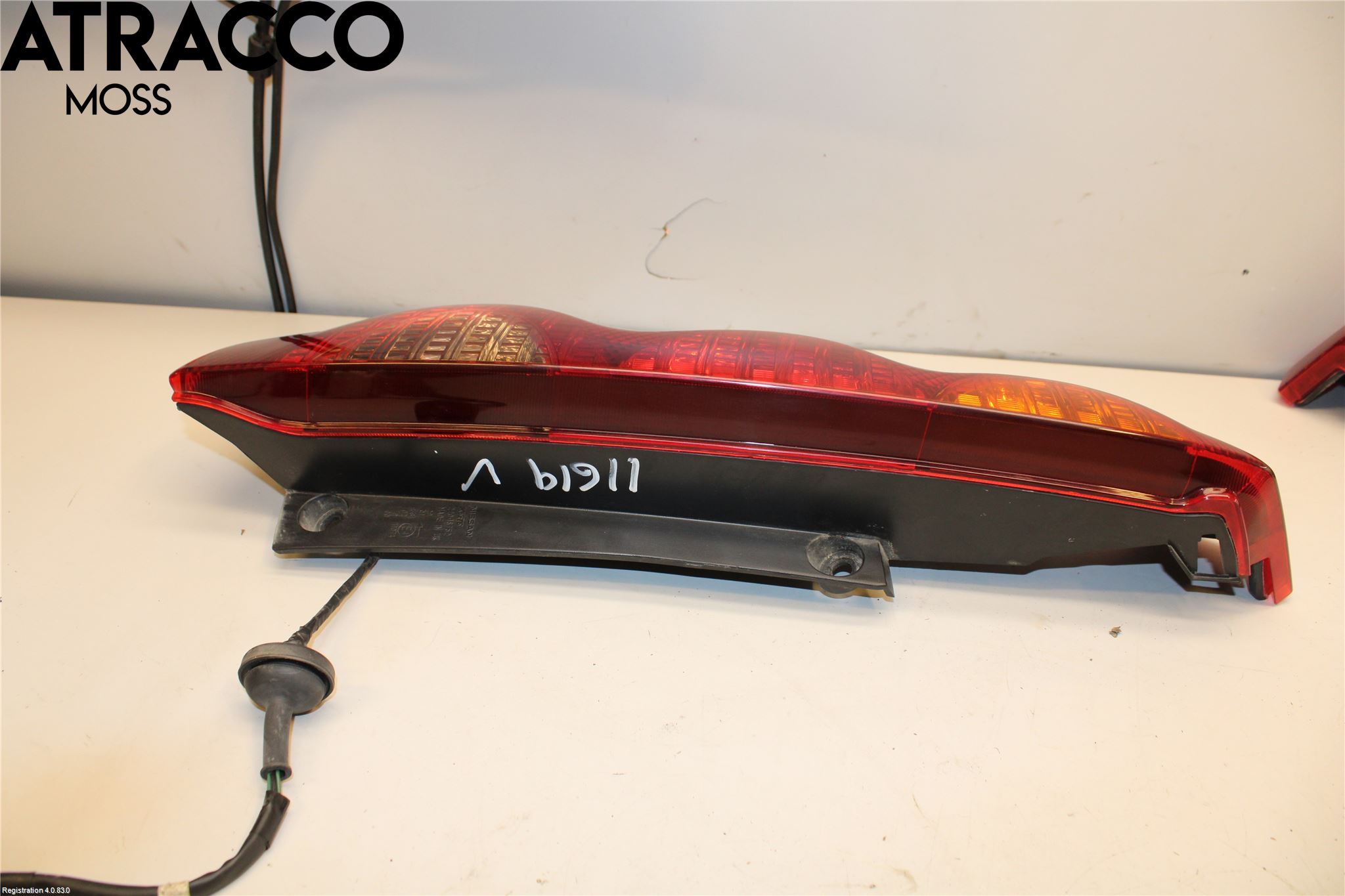 Nissan NOTE E11 06-14 Baklykt Venstre