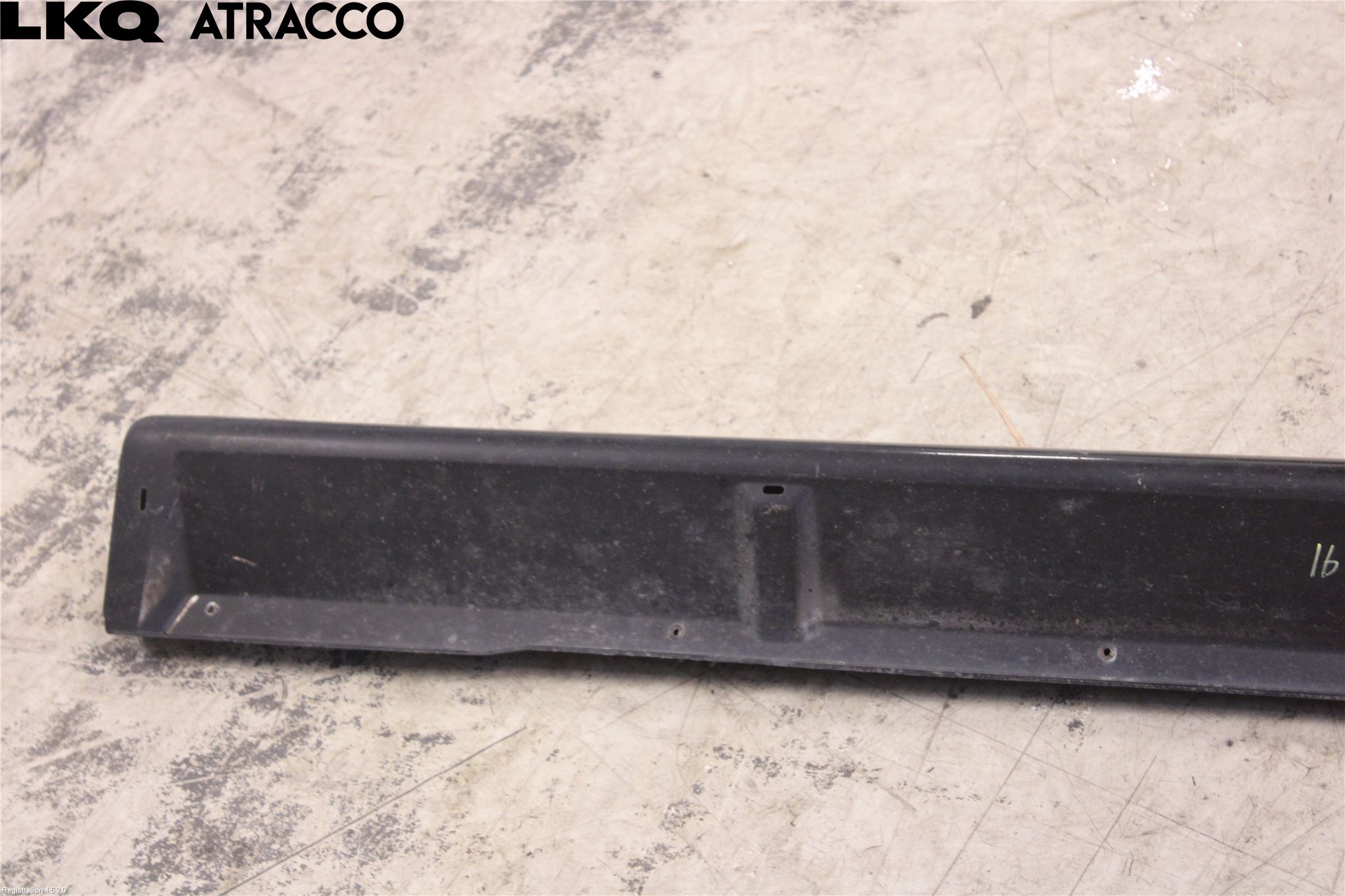 Mitsubishi OUTLANDER 13-21 Kanalskjørt Venstre