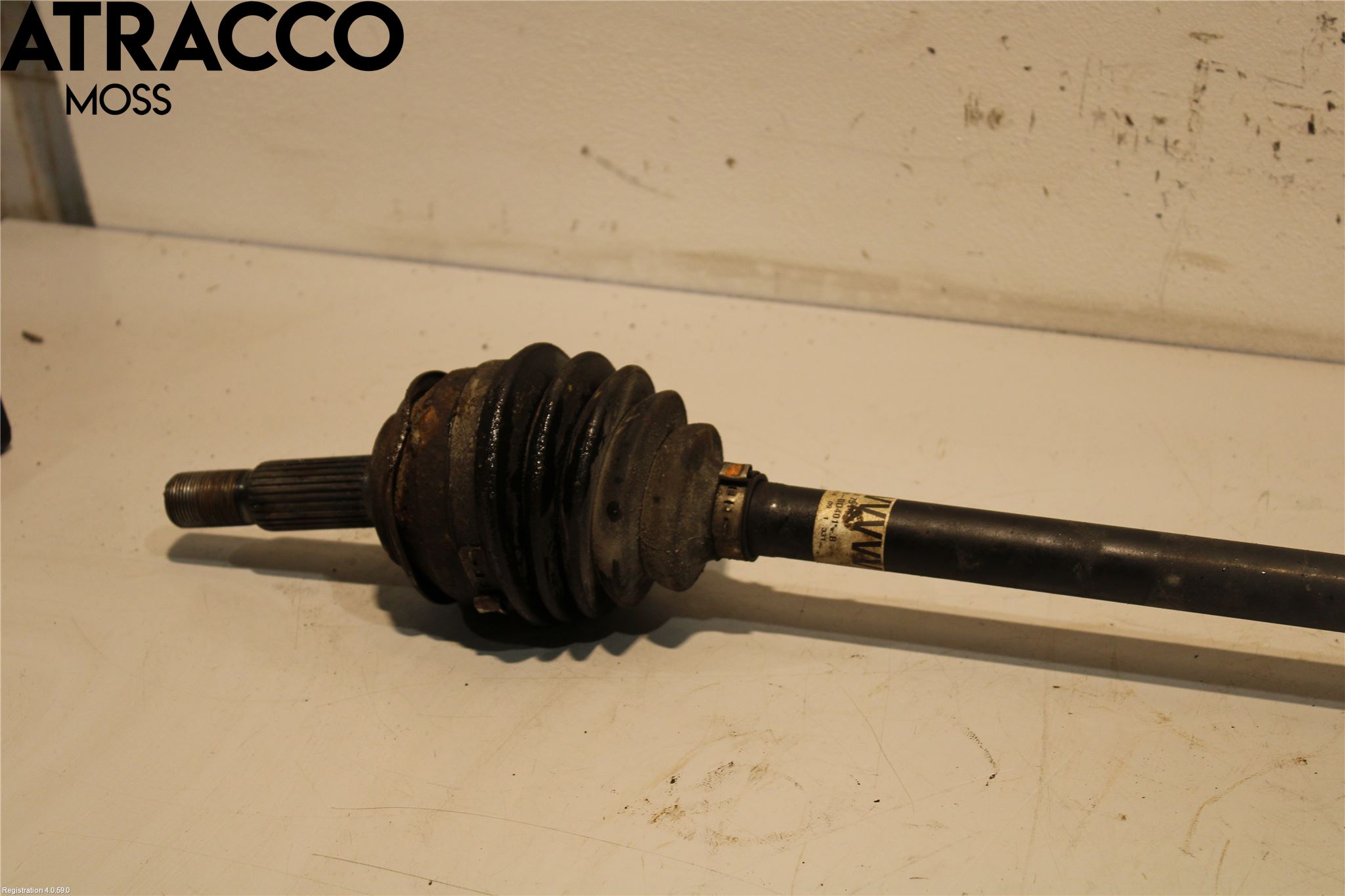 Toyota YARIS XP130 12-14 Drivaksel Foran Kompl Høyre