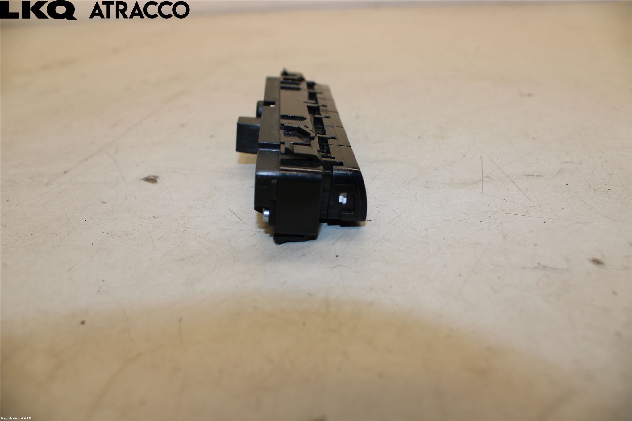 Mercedes-Benz MB C-KLASS (W205) 14-21 Strömställare Parkeringshjälp