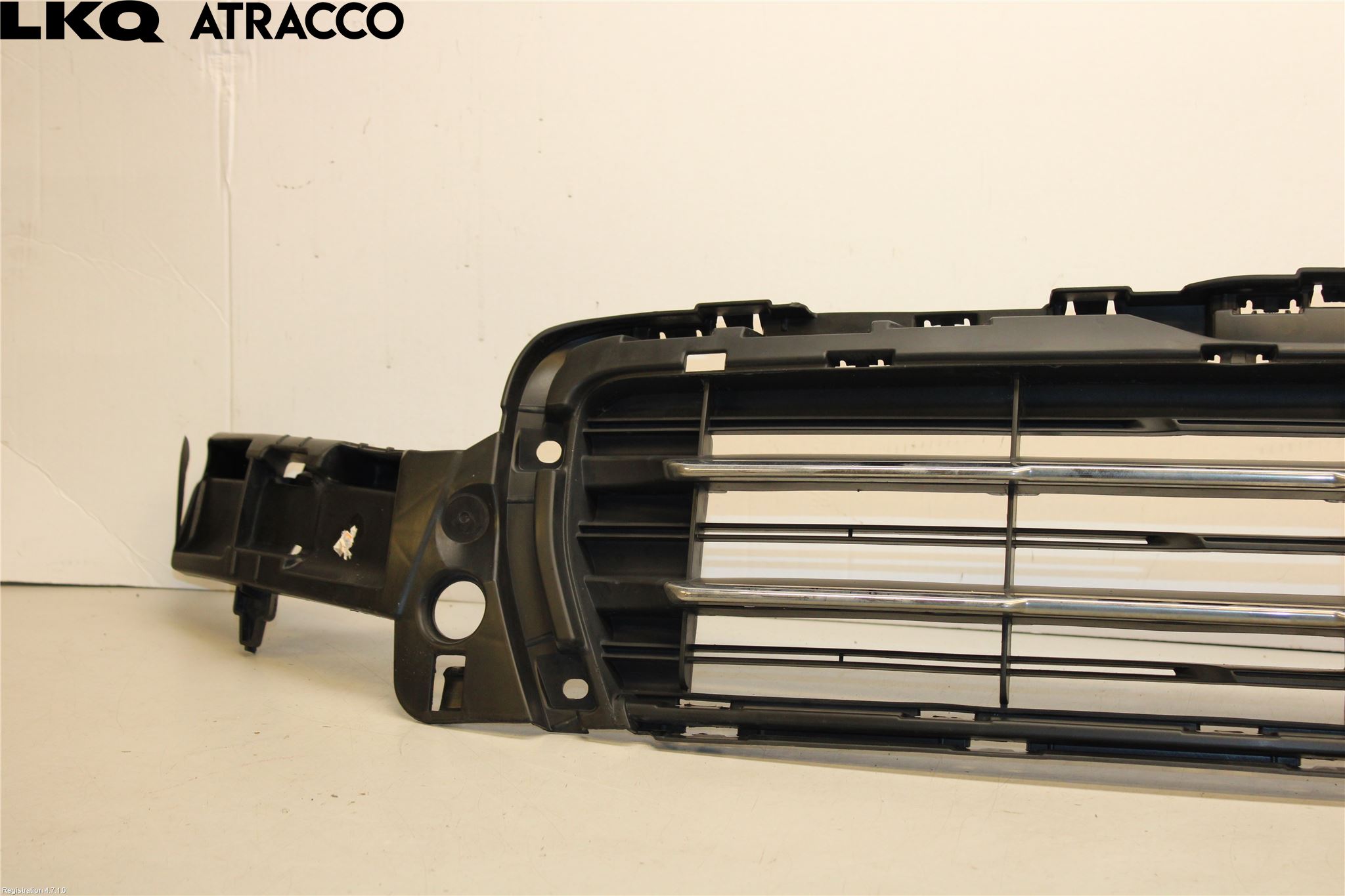 Peugeot 3008 09-16 Grill Komplett