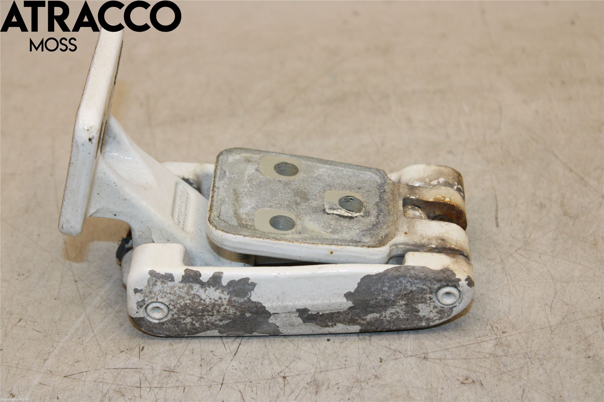 Mercedes-Benz MB SPRINTER (W906) 06-18 Dørhengsel