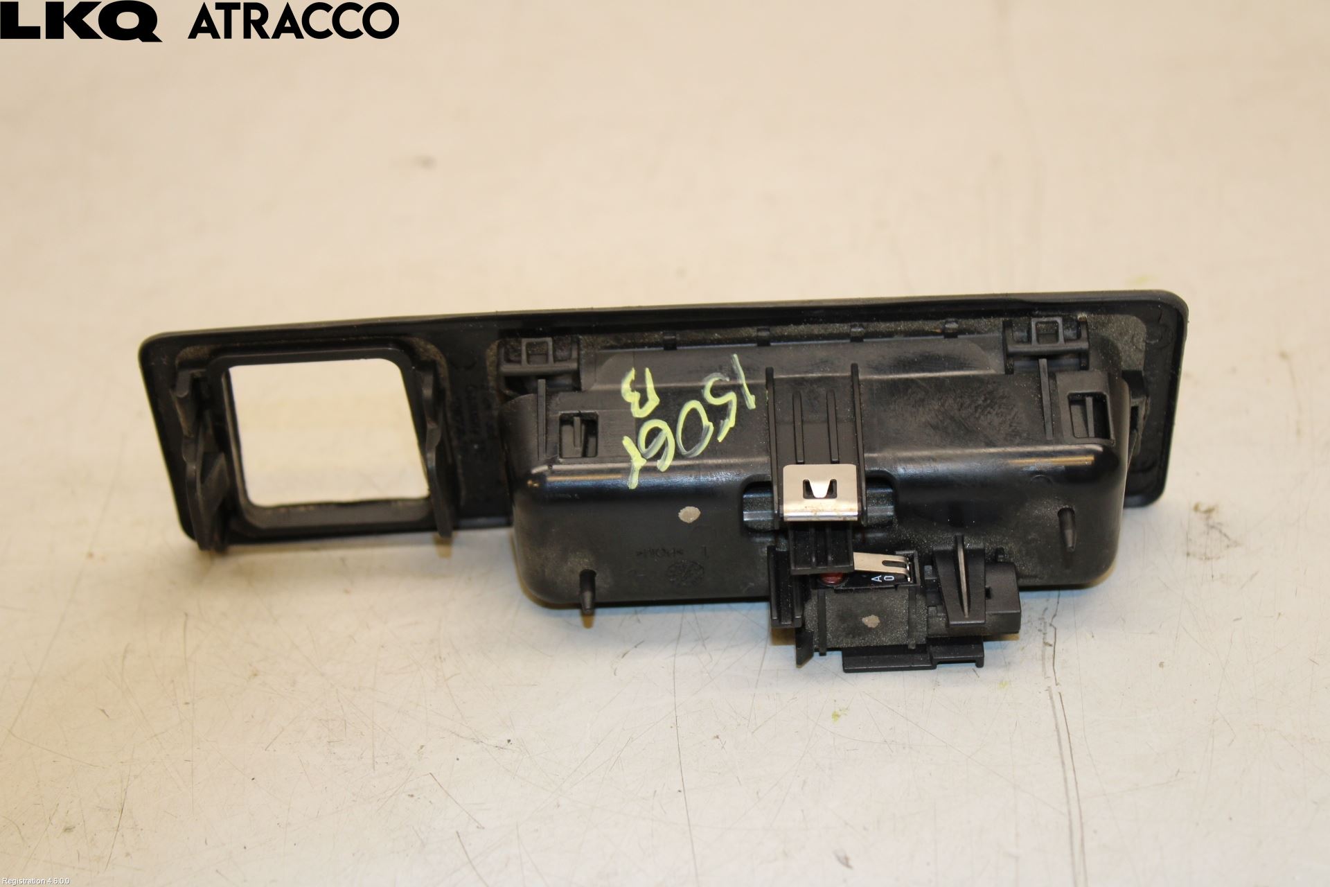 BMW 3 E90/91 SED/TOU 05-12 Bakluke Handtak Ytre