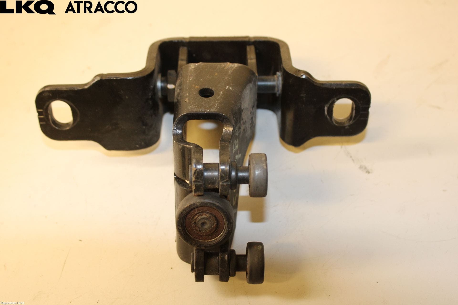 Generic MAXUS E-DELIVER9 22- Dørhengsel