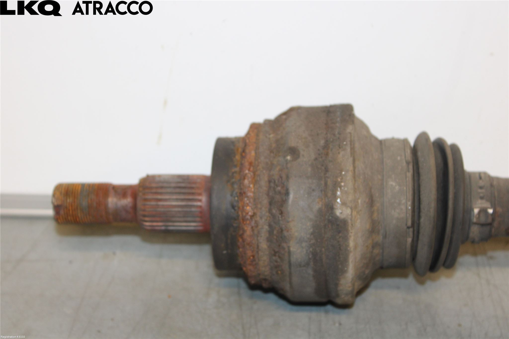 Mercedes-Benz MB VITO/V-KLASS (W640,W447,W448) 14- Drivaksel Bak Kompl Venstre