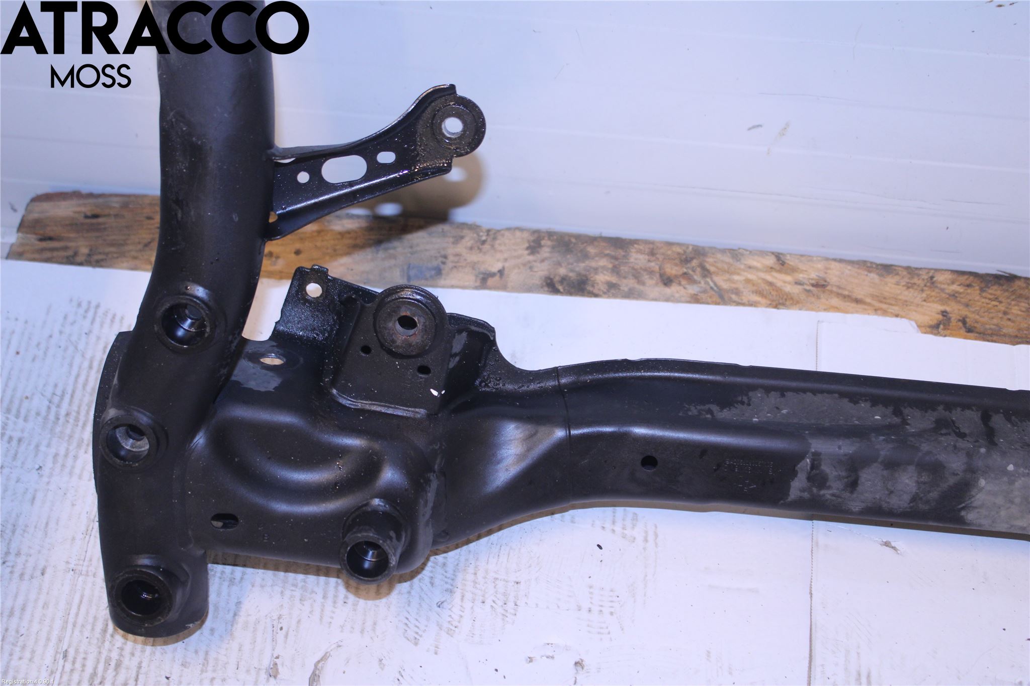 Mercedes-Benz MB C-KLASS (W205) 14-21 Travers Feste