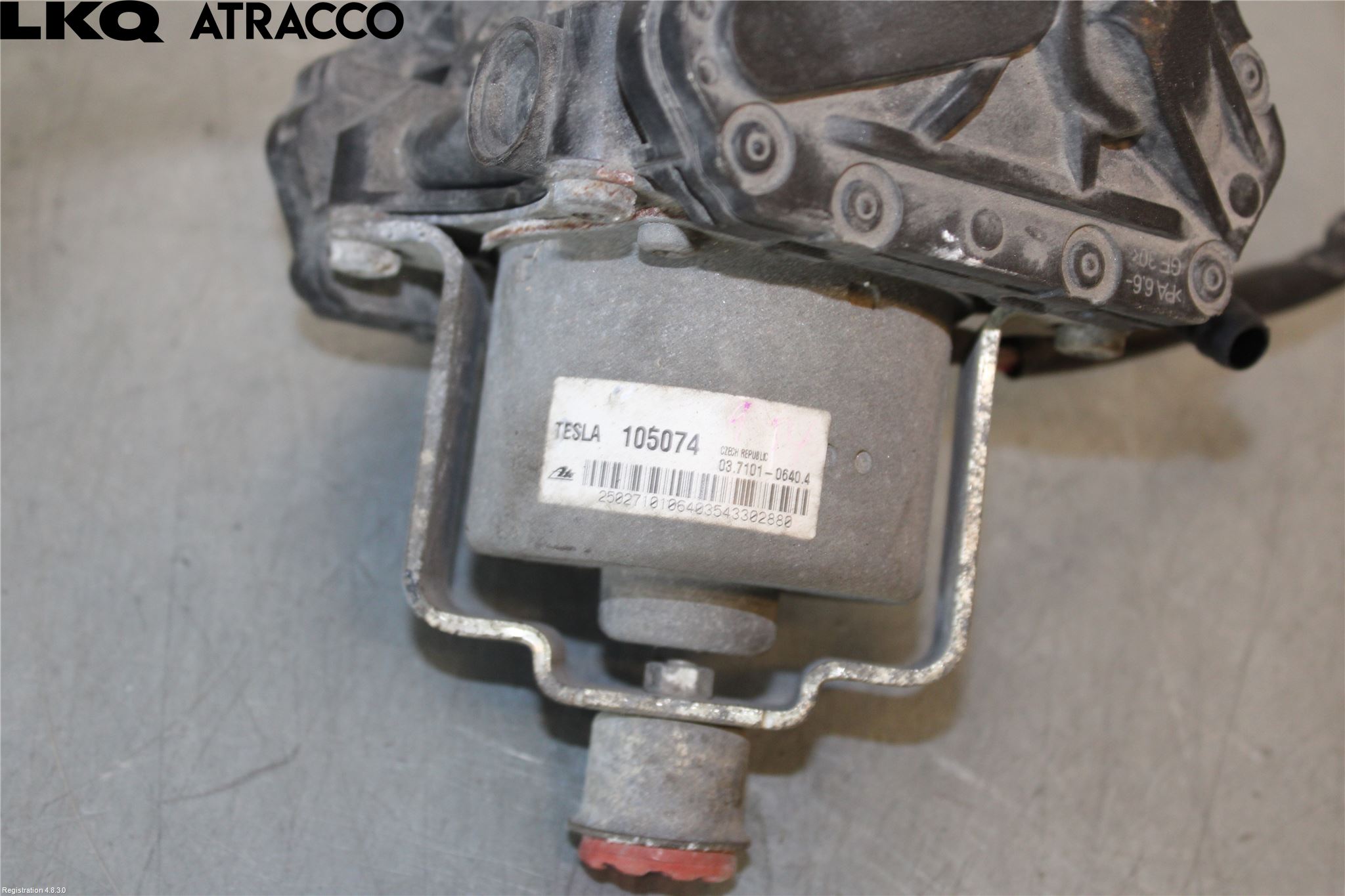 Tesla MODEL S 13- Vacuumpumpe