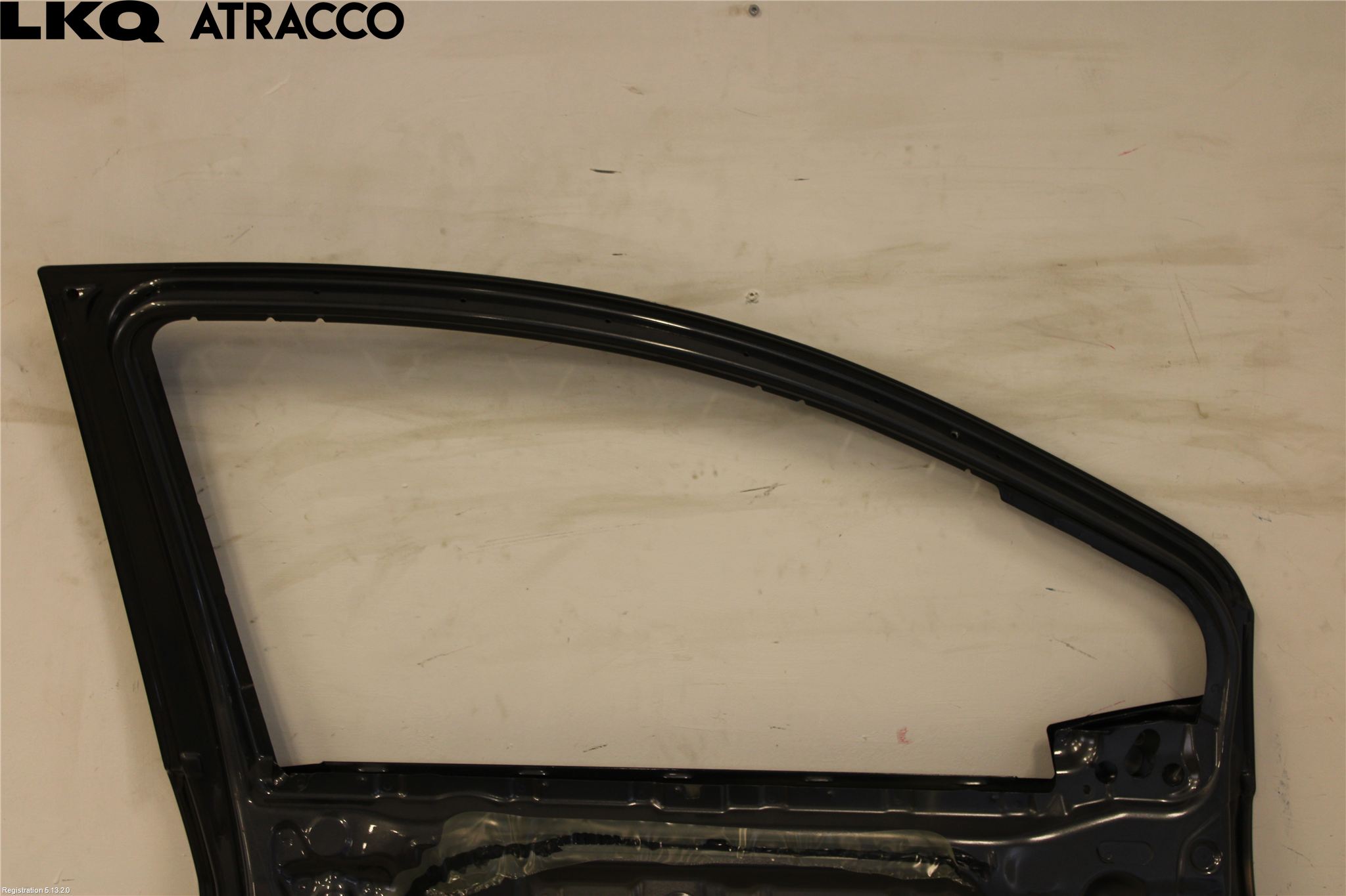 Toyota YARIS XP130 12-14 Dør 4D Foran Venstre