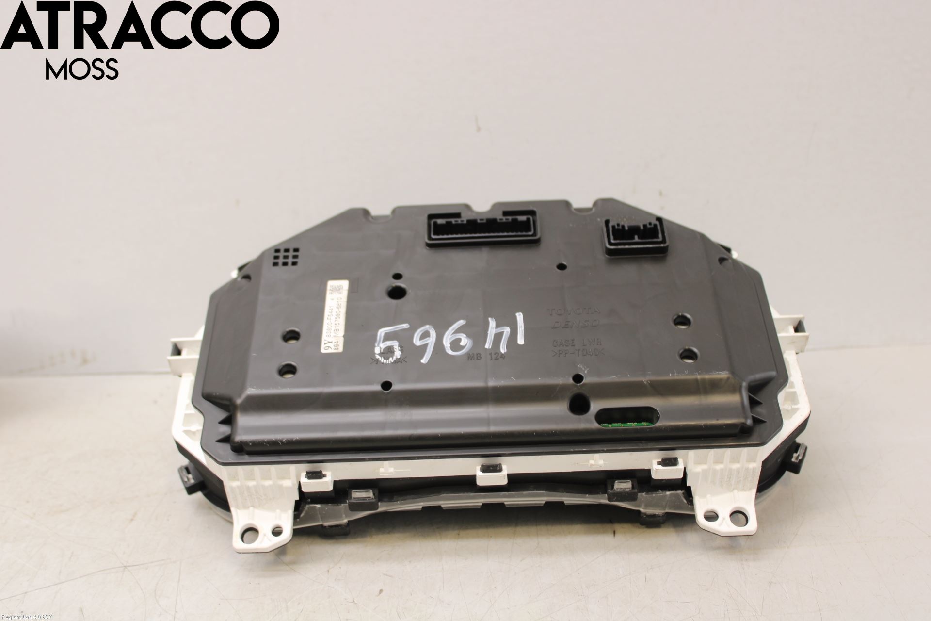 Toyota YARIS XP130 15-20 Instr Kombinert