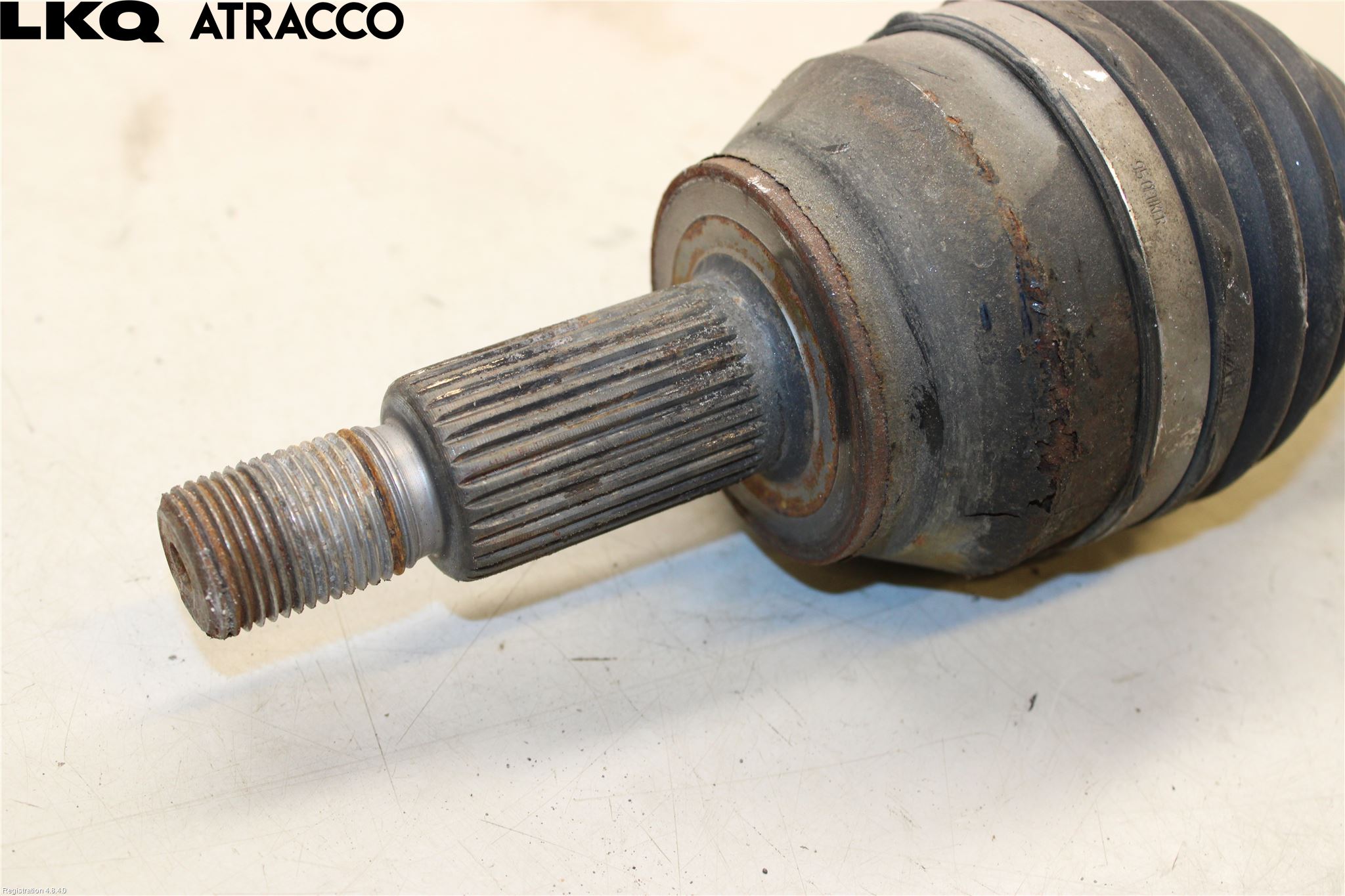 Jaguar I-PACE 18- Drivaksel Foran Kompl Høyre