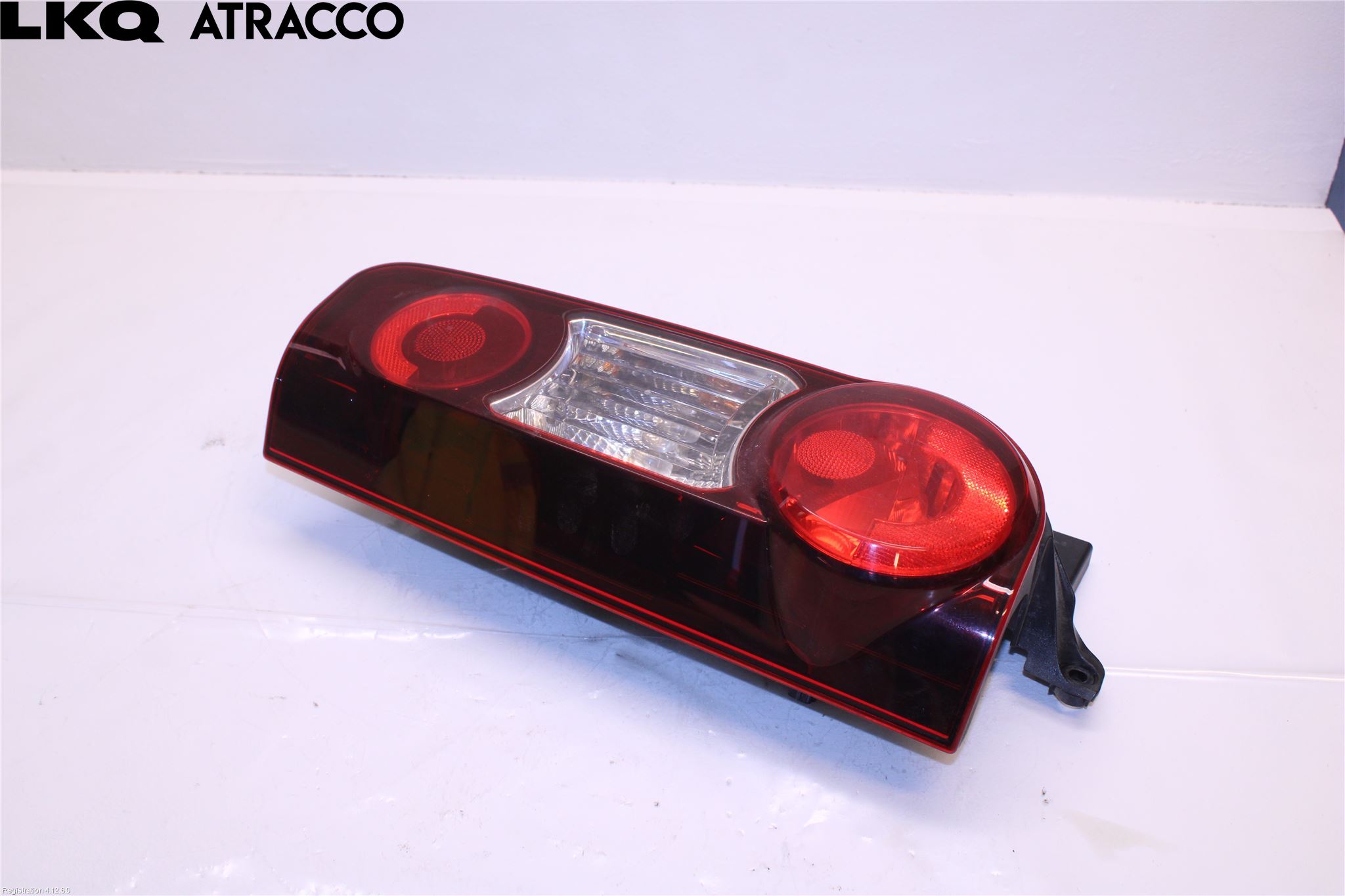 Peugeot PARTNER 16-18 Baklykt Venstre