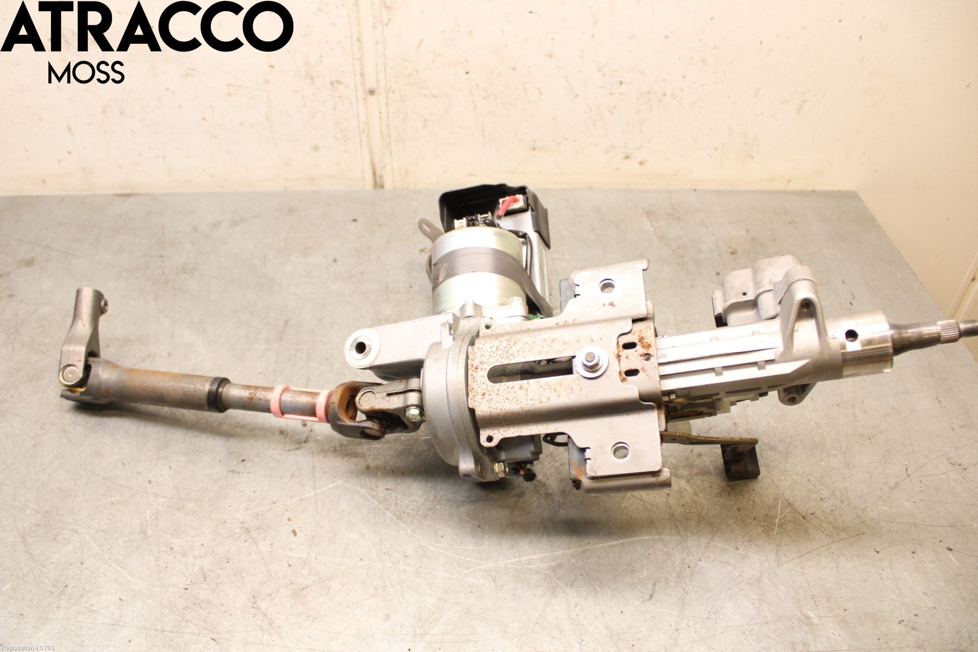 Toyota RAV4 13-18 Rattakselaggregat Innebygd Servo