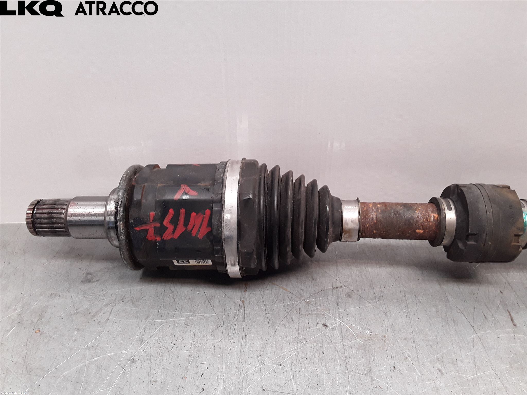 Toyota RAV4 19- Drivaksel Foran Kompl Venstre