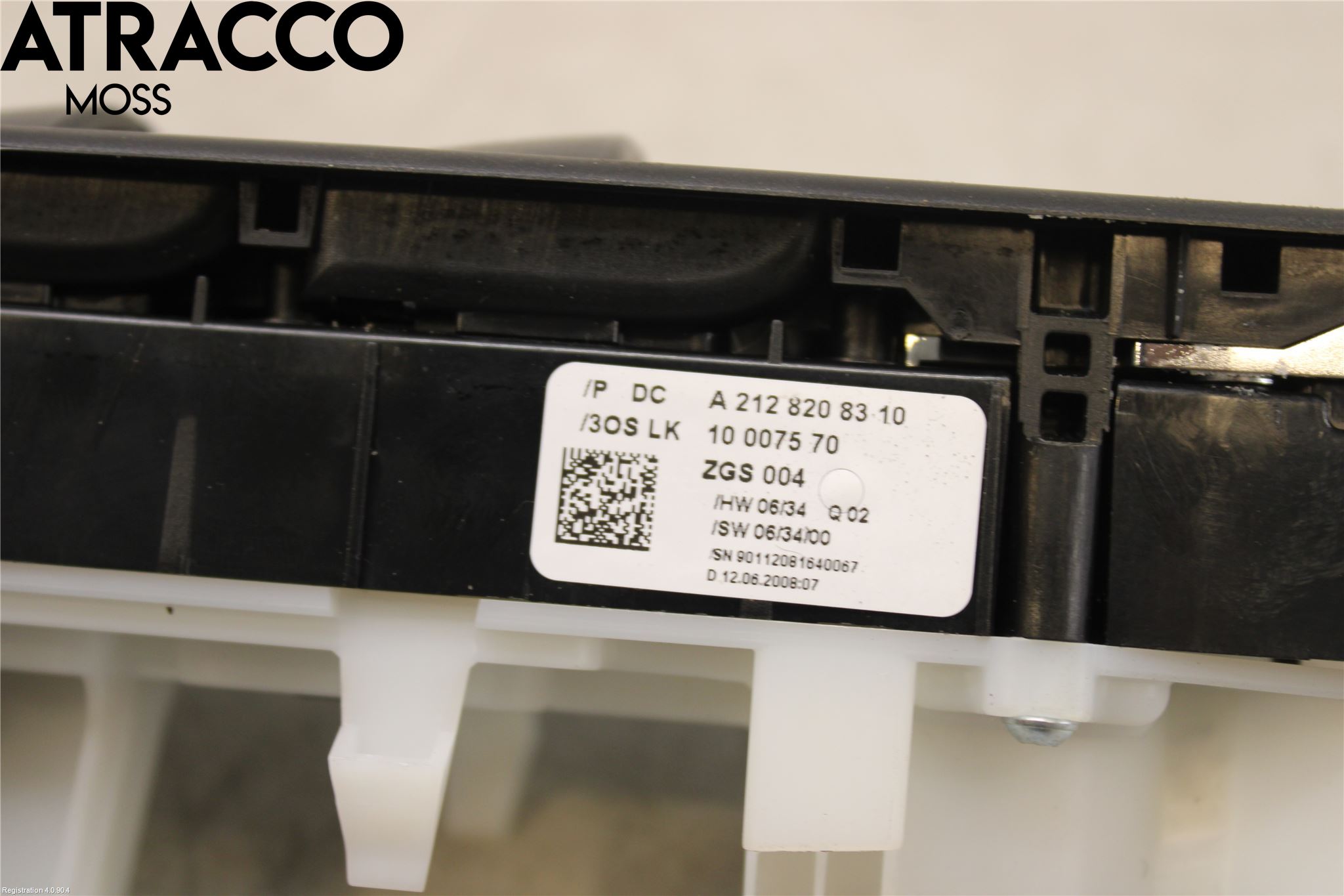 Mercedes-Benz MB E-KLASS (W212) 09-16 Bryter Vindusheis