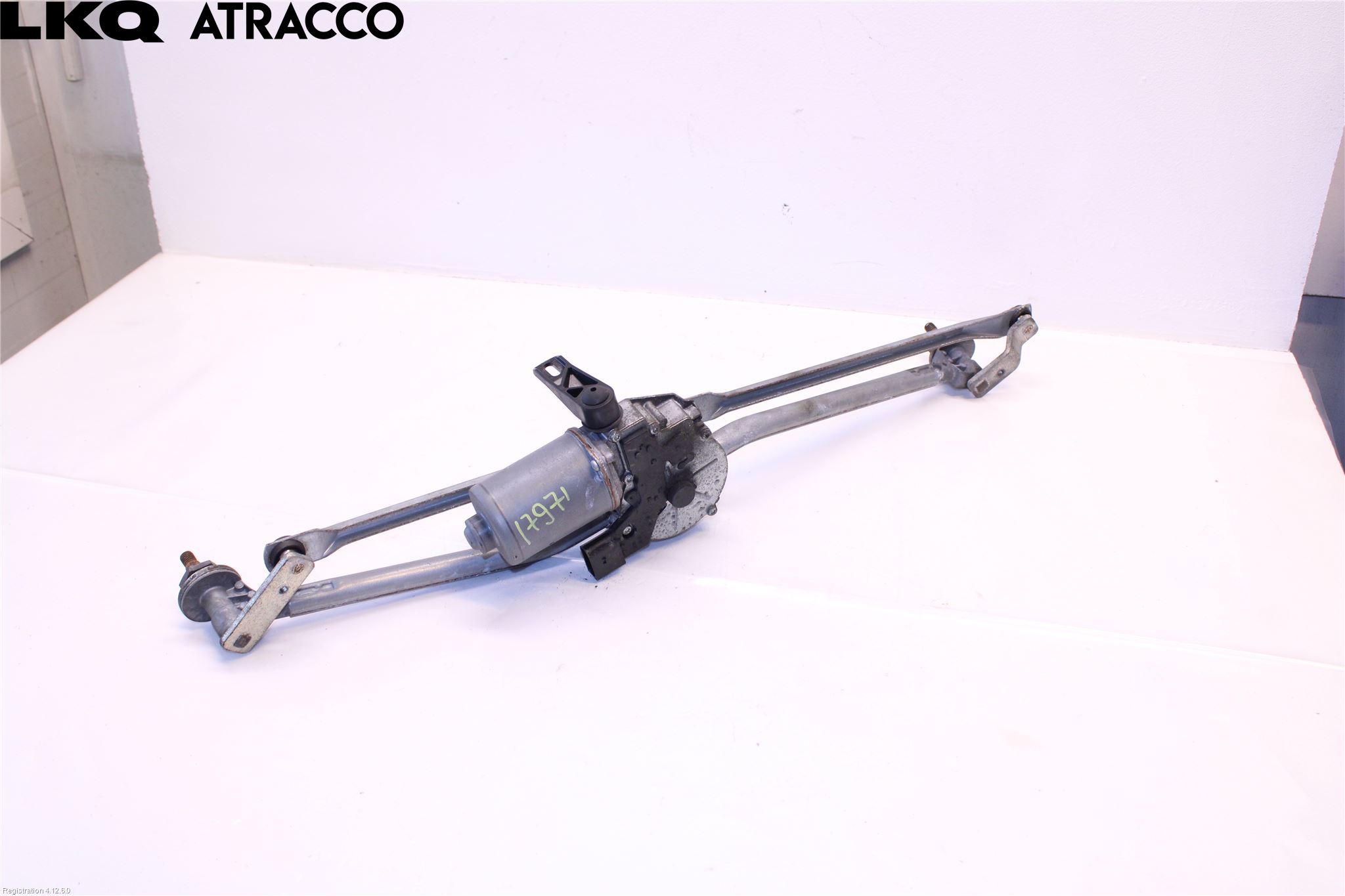 Mercedes-Benz MB SPRINTER (W906) 06-18 Viskermotor Frontrute