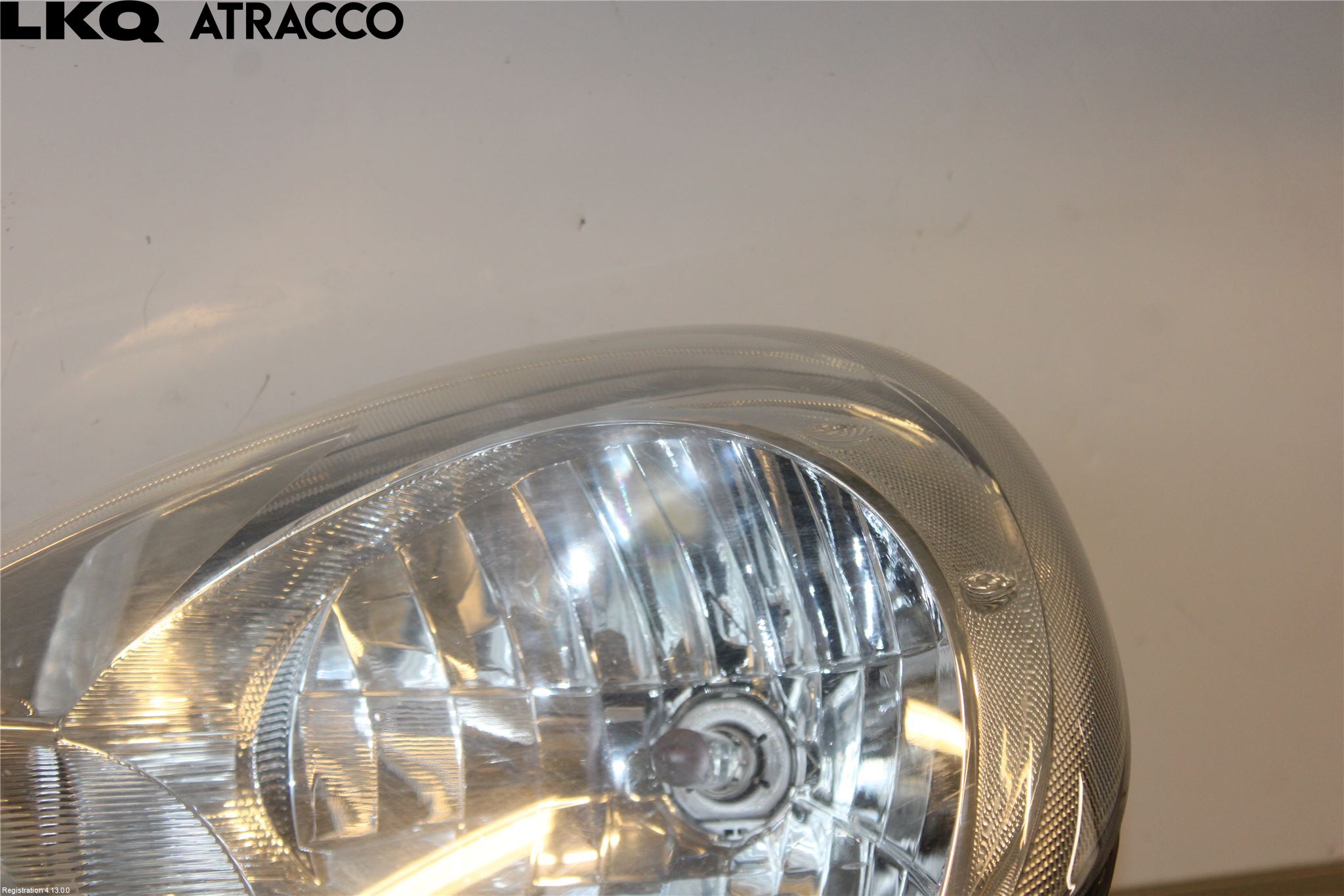 Nissan MICRA 11-16 Frontlykt Venstre