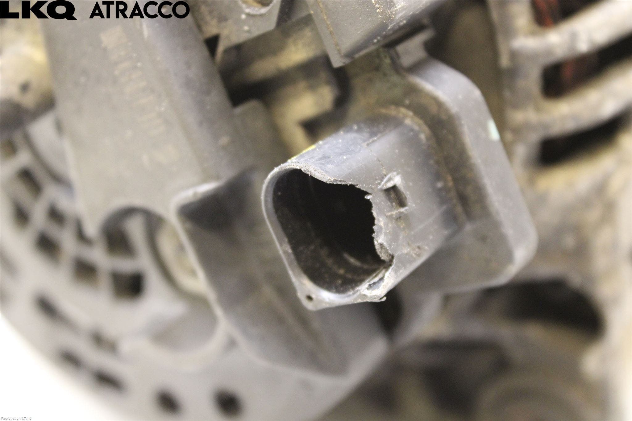 Audi Q5 09-16 Dynamo