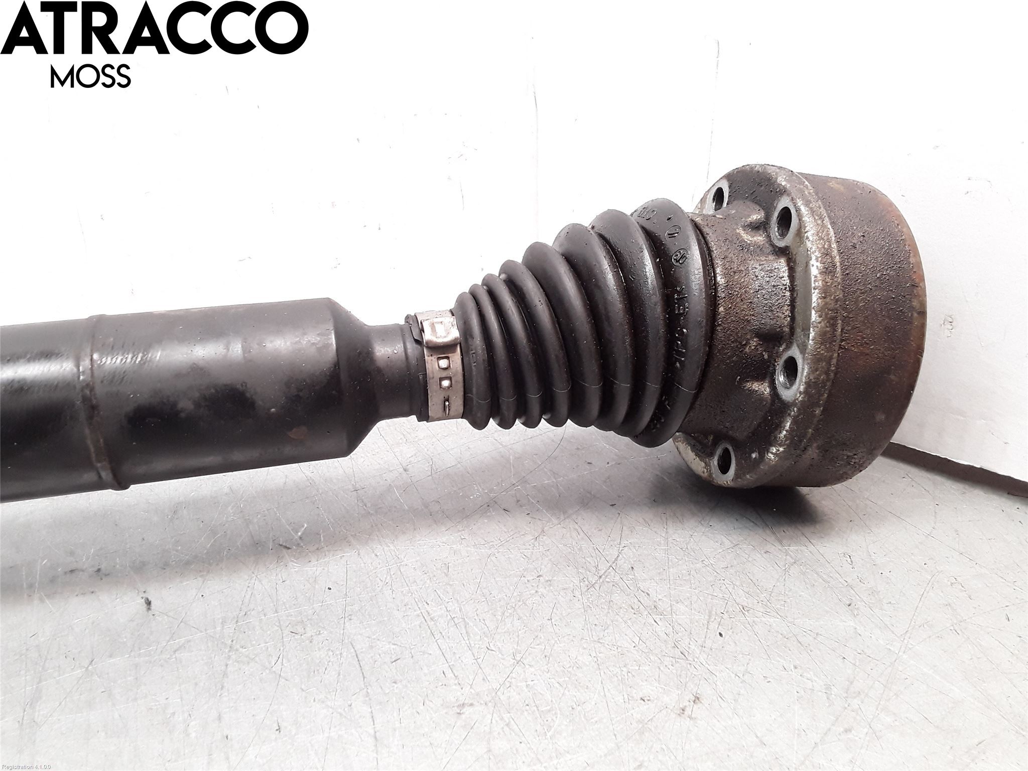 Volkswagen VW GOLF VI 09-13 Drivaksel Foran Kompl Høyre