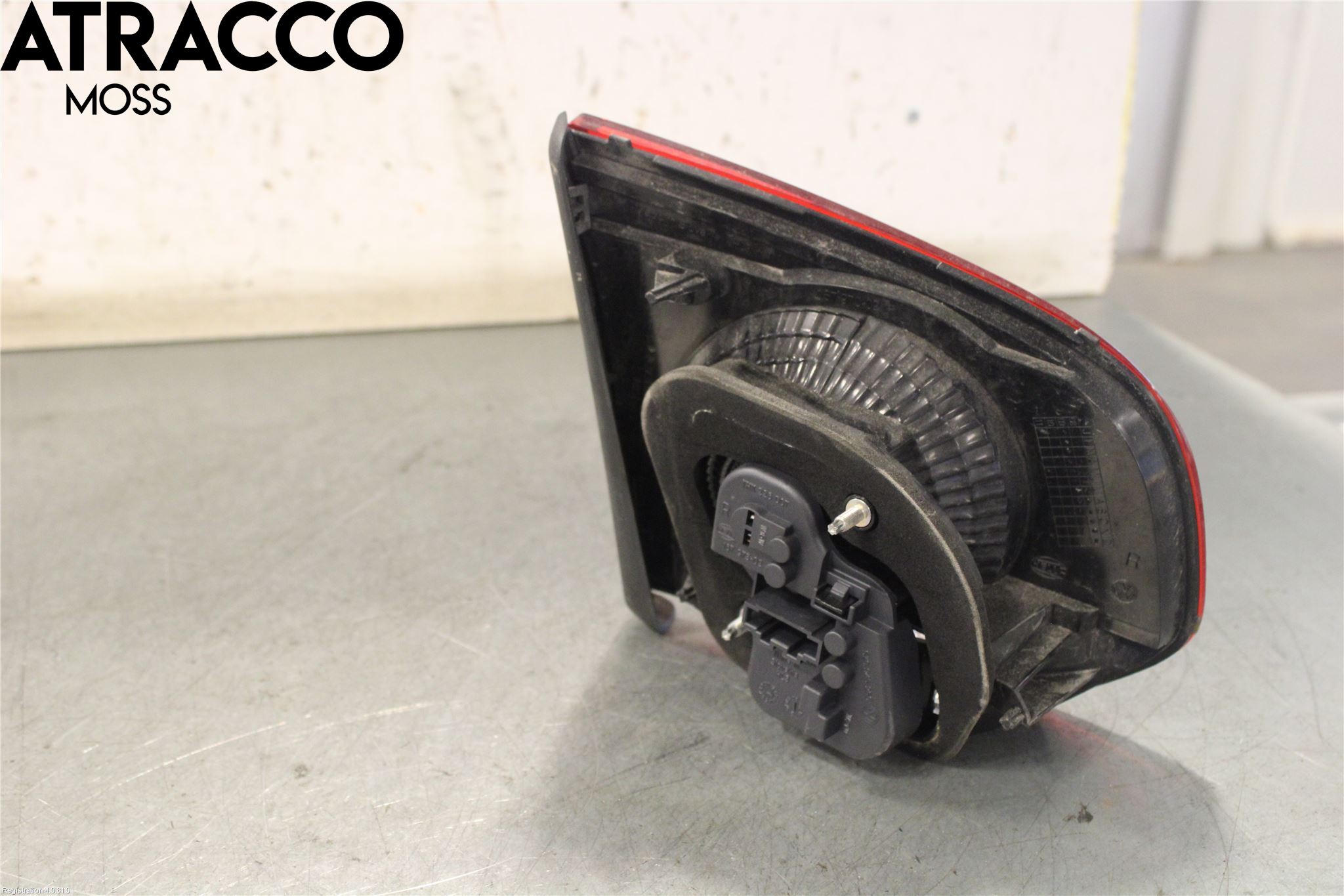 Volkswagen VW GOLF VI 09-13 Baklykt Høyre  På Luke(Indre)