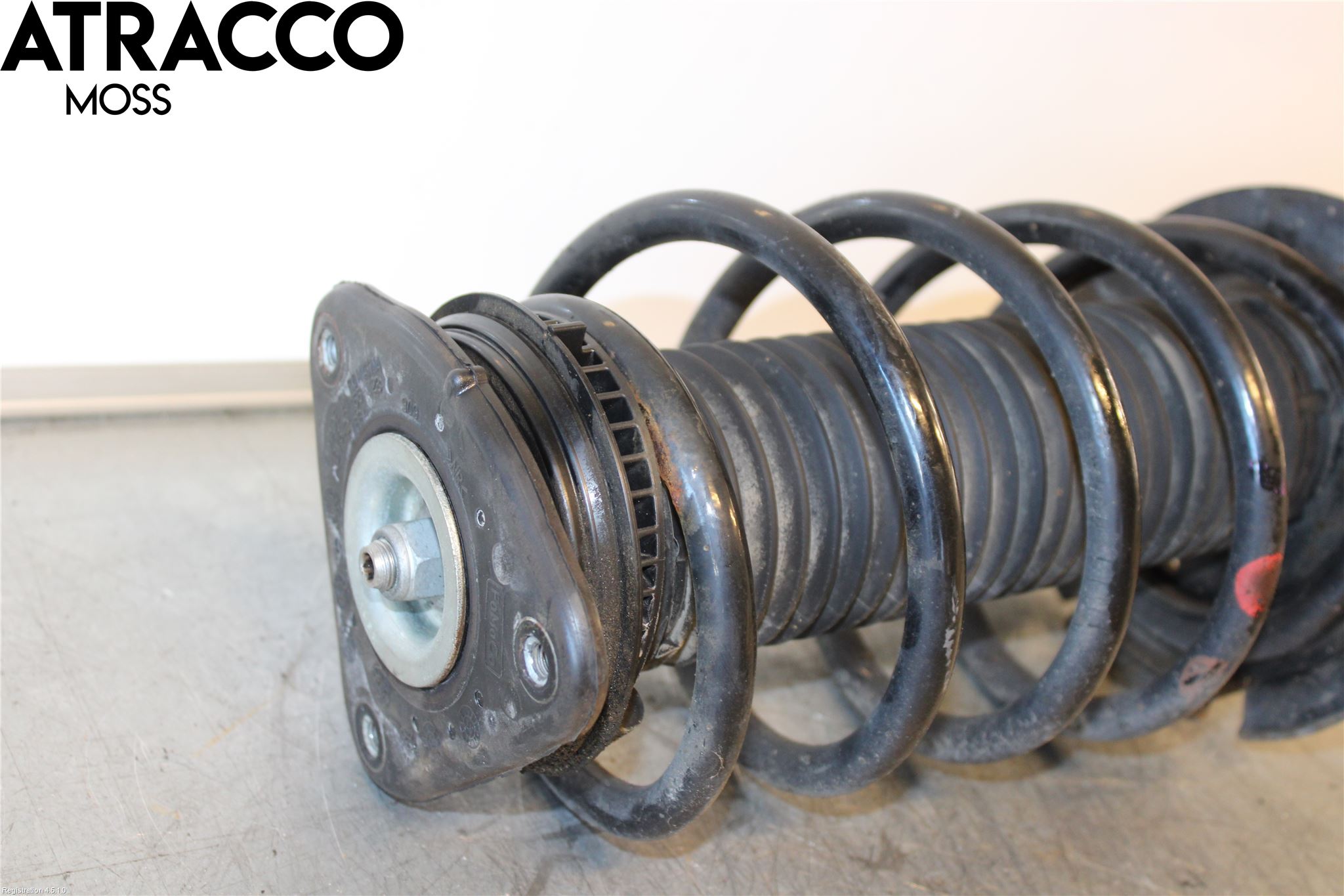 Ford FOCUS 15-18 Fjærbein Foran Venstre