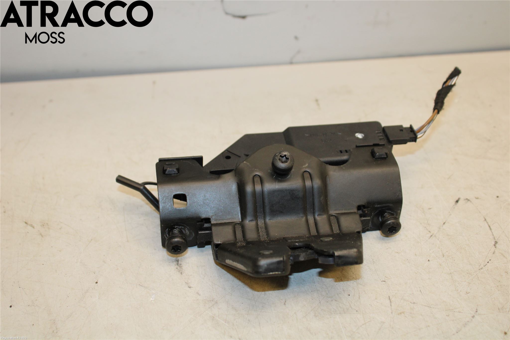 BMW 3 E46      98-05 Bakluke-Lokk Låsekasse