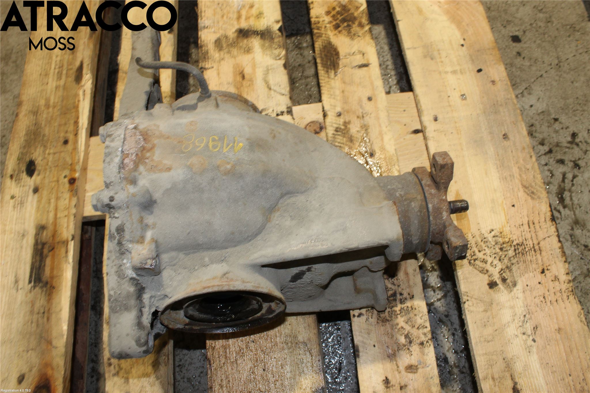 Mercedes-Benz MB VITO/V-KLASS (W640,W447,W448) 14- Bakaksel Kardang Bak -Diff