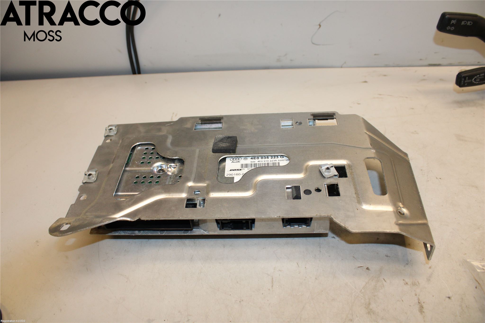 Audi A8/S8 4D 94-02 Stereo Forsterker