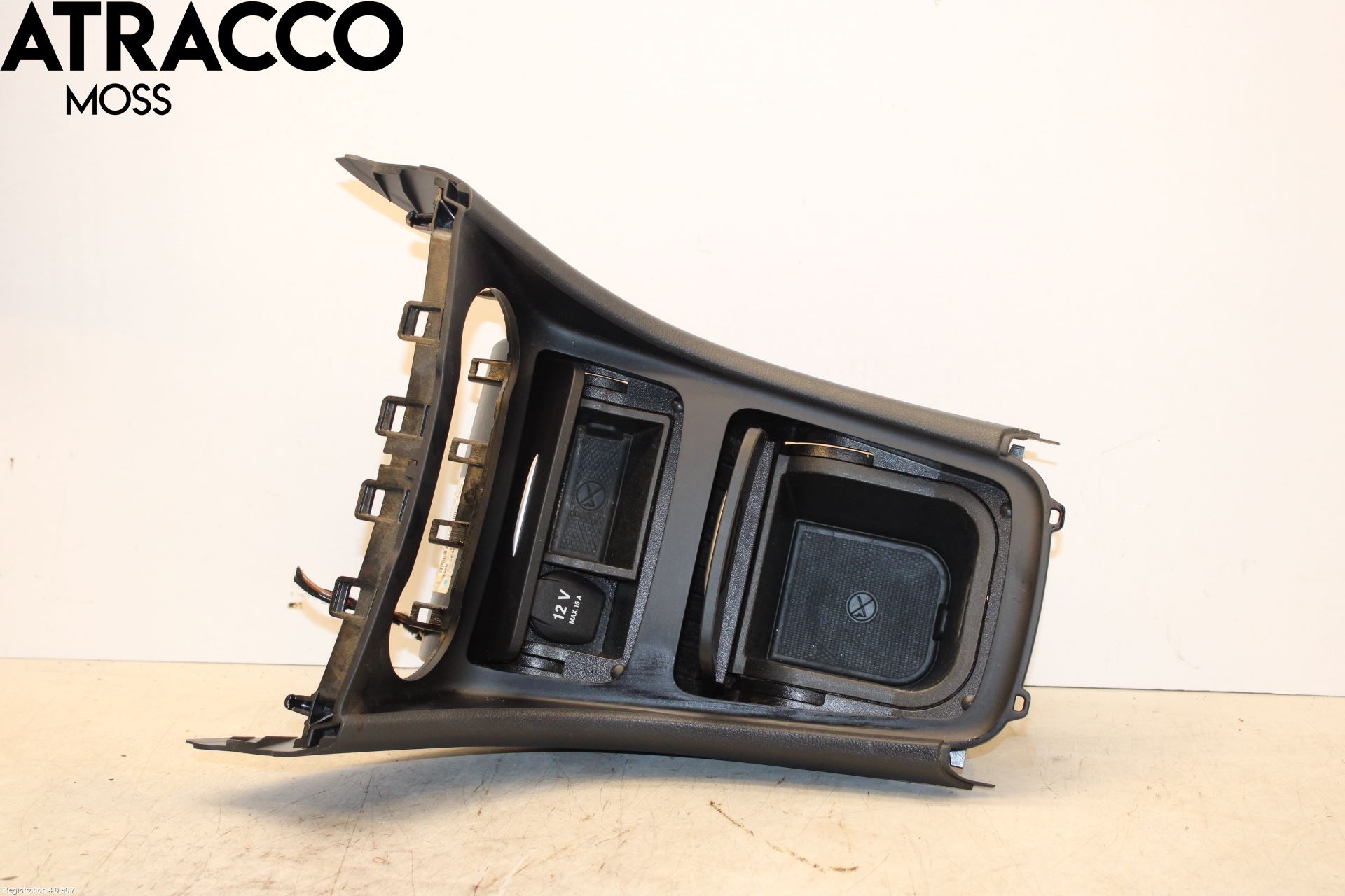 Mercedes-Benz MB CLA-KLASS (C117/X117) 13-19 Innr Koppholder