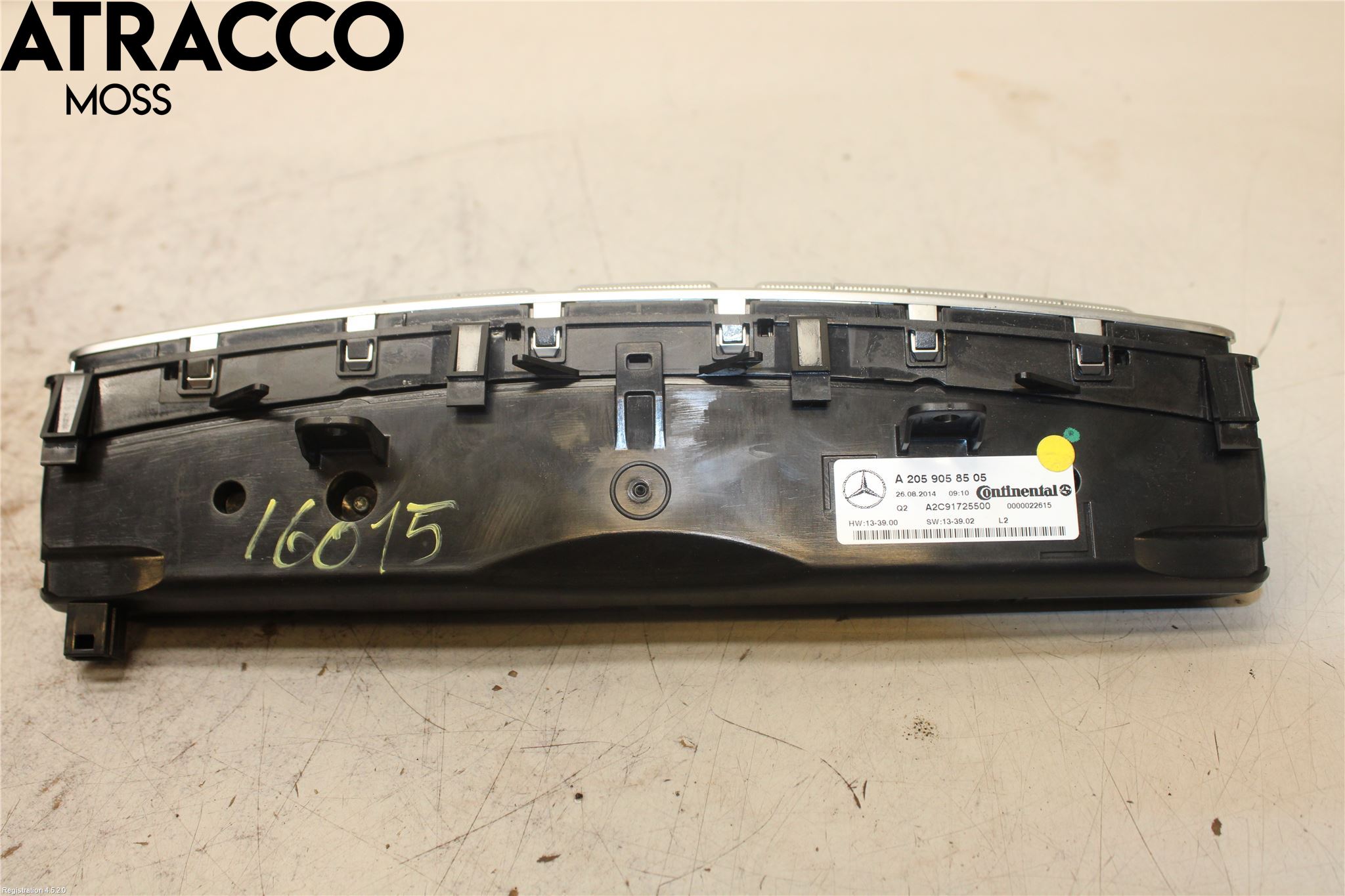 Mercedes-Benz MB C-KLASS (W205) 14-21 Bryter Multifunksjon