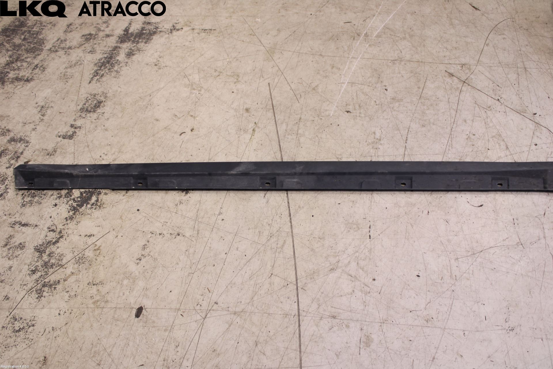 Volkswagen VW T-ROC 18- Kanalskjørt Høyre