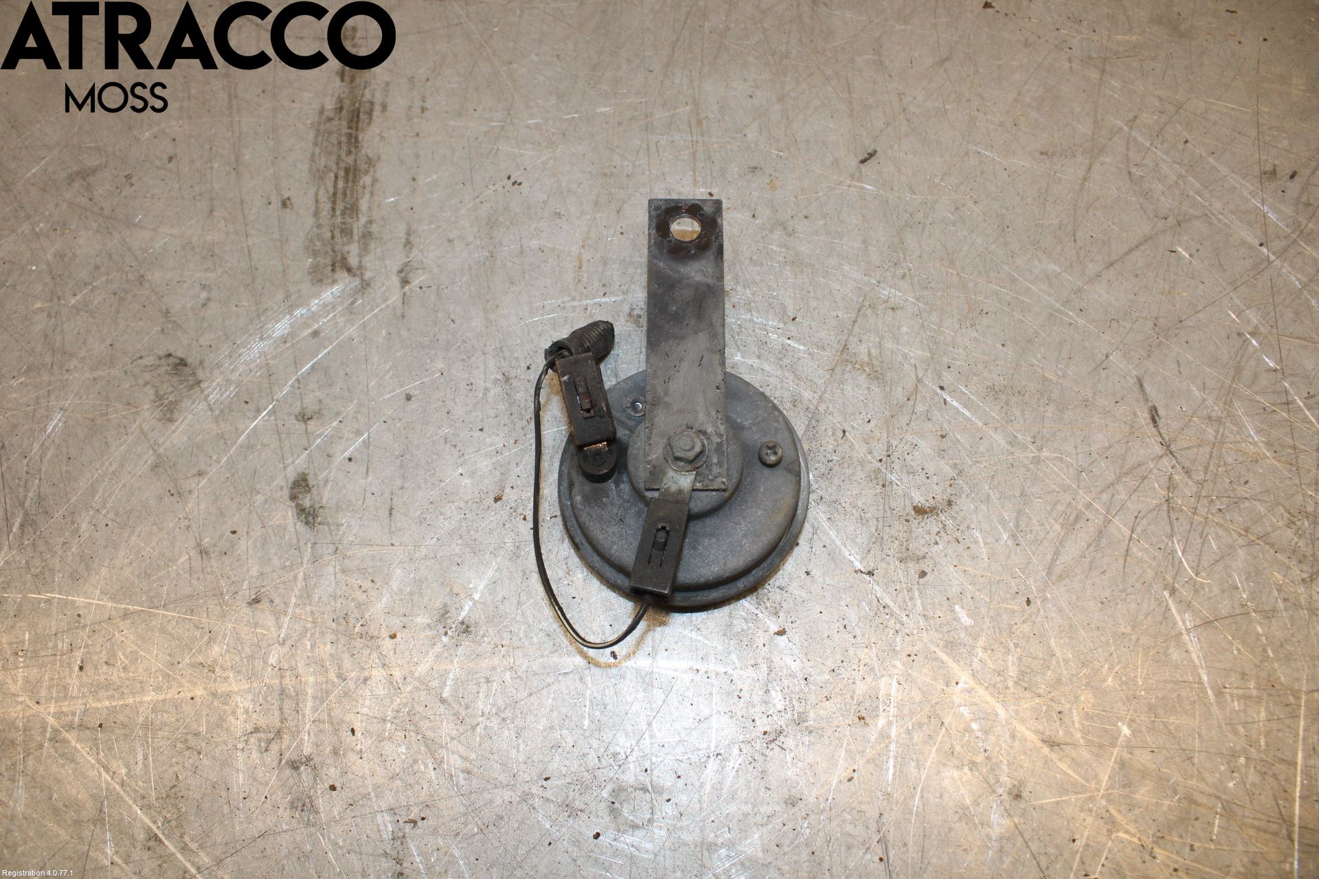 Nissan LEAF 11-17 Støtfanger Foran Horn Høyre