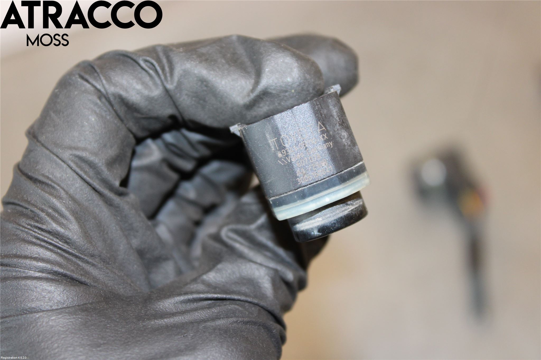 Toyota AURIS 13-19 Sensor Parkering Front