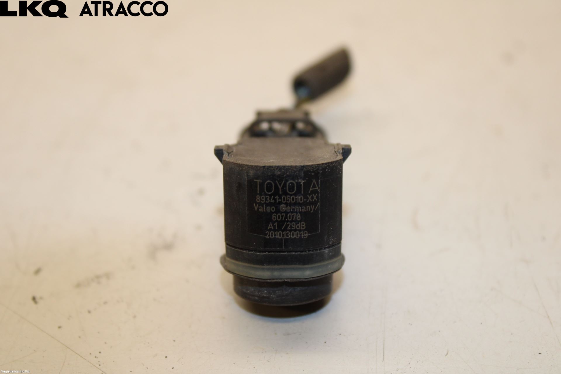 Toyota AURIS 13-19 Sensor Parkering Front