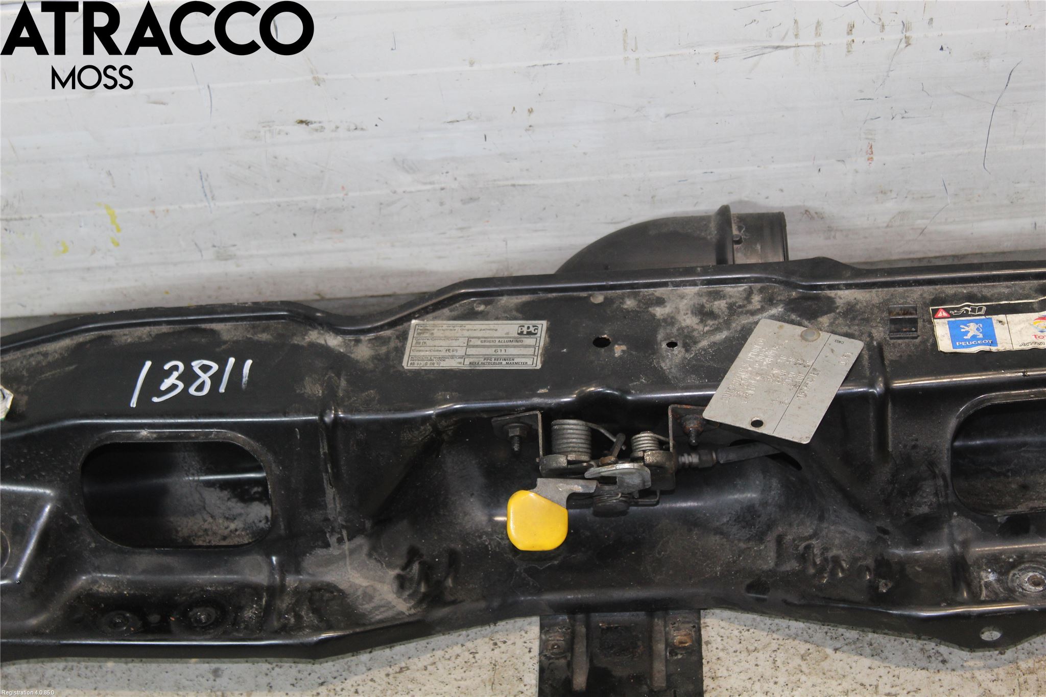 Peugeot BOXER/E-BOXER 15- Panserlåsplate-Bjelke