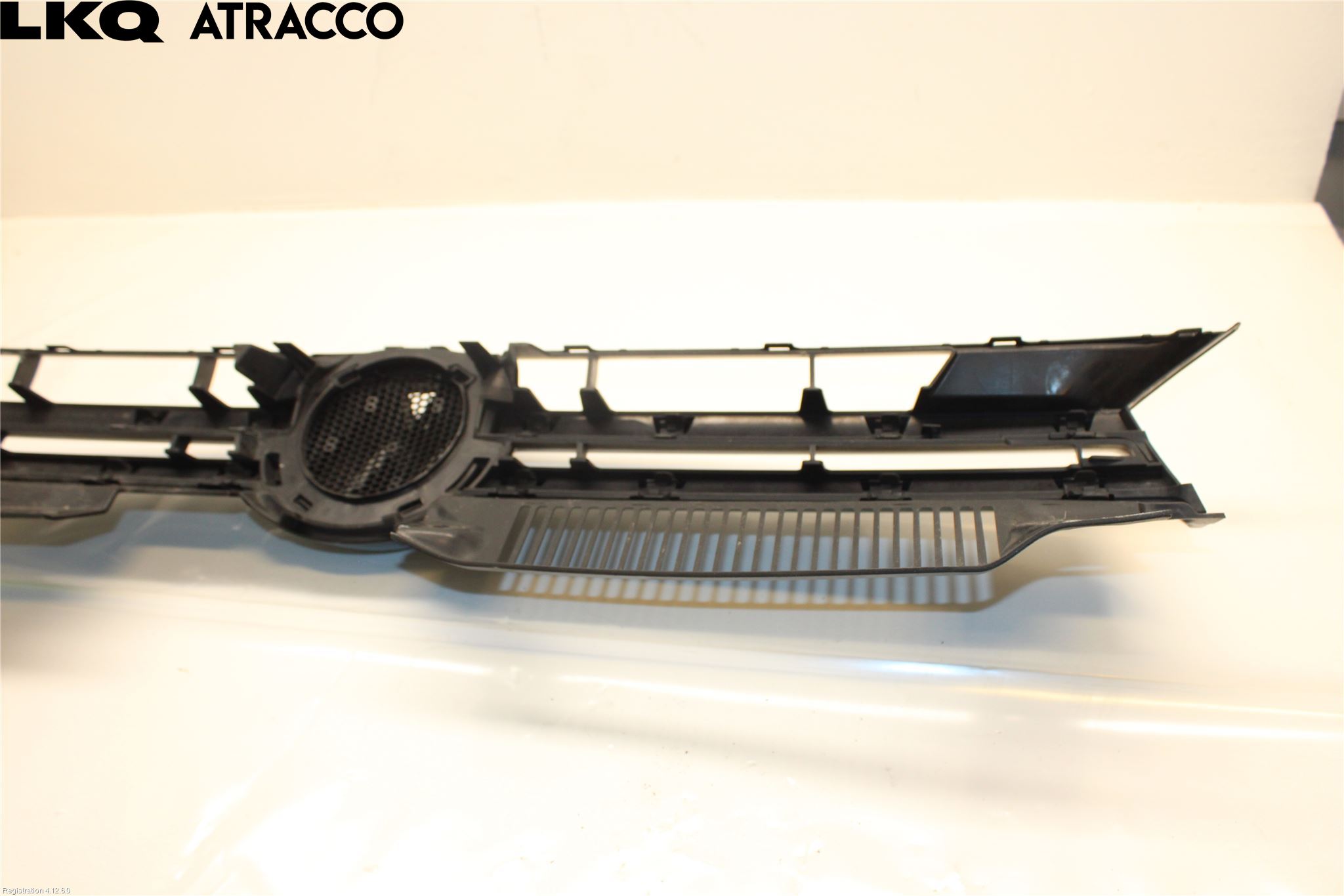 Volkswagen VW GOLF VI 09-13 Grill Komplett