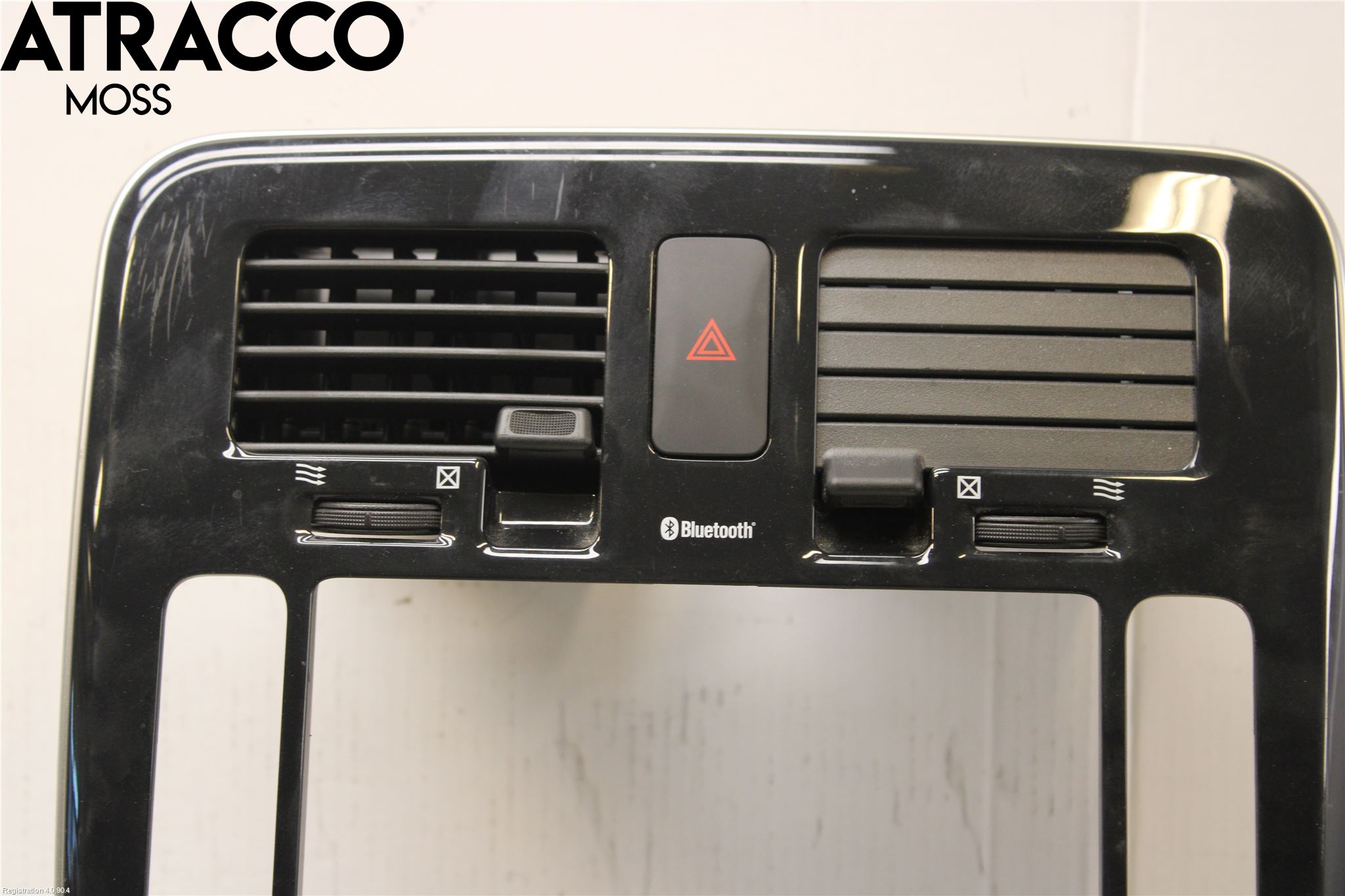 Nissan LEAF 11-17 Innr Radio Ramme