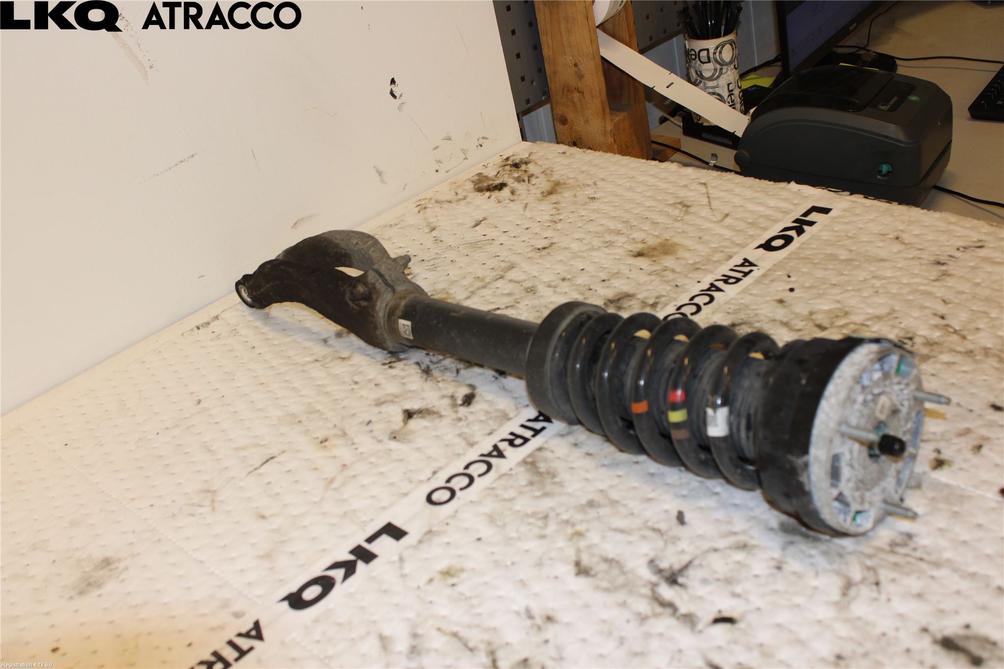 Jaguar F-PACE Støtdemper Foran