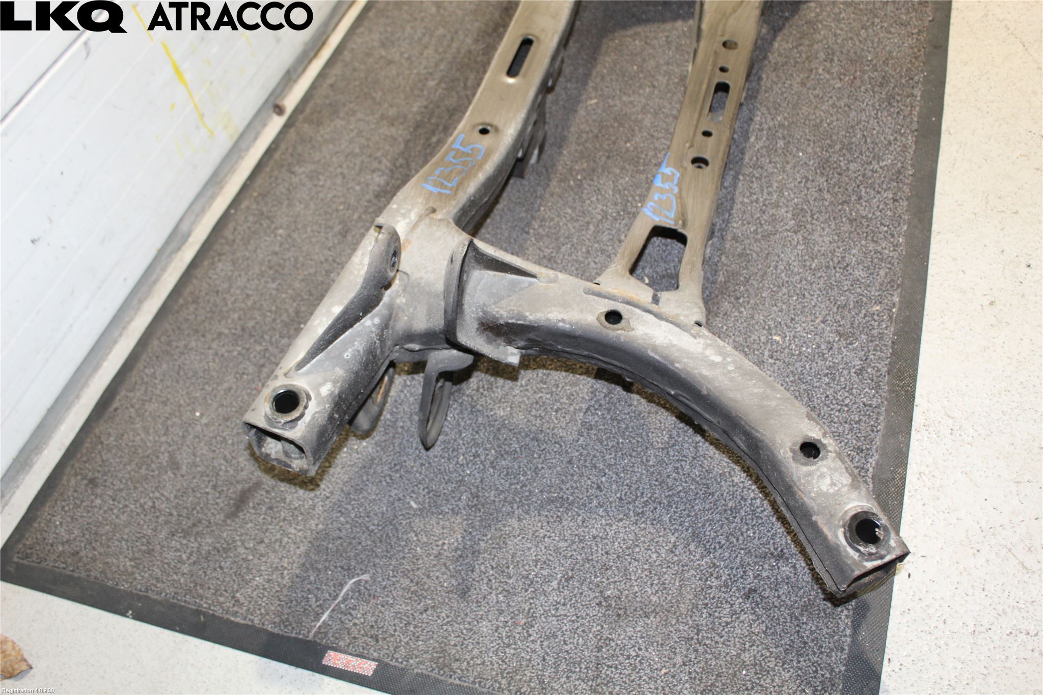 Kia SOUL 09- Bakaksel Feste Travers-Ramme