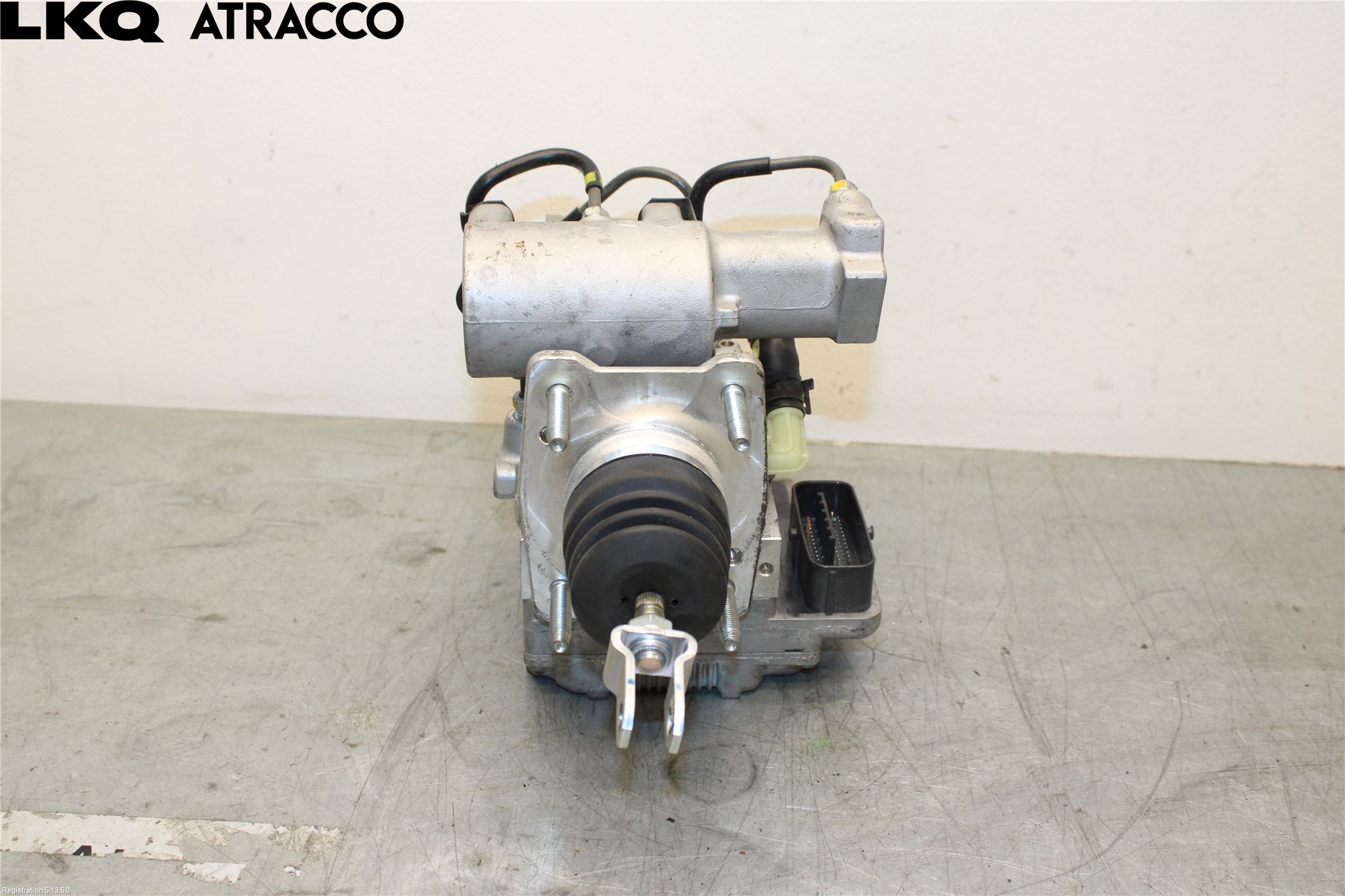 Toyota YARIS XP130 12-14 Abs Hydraulikkaggregat