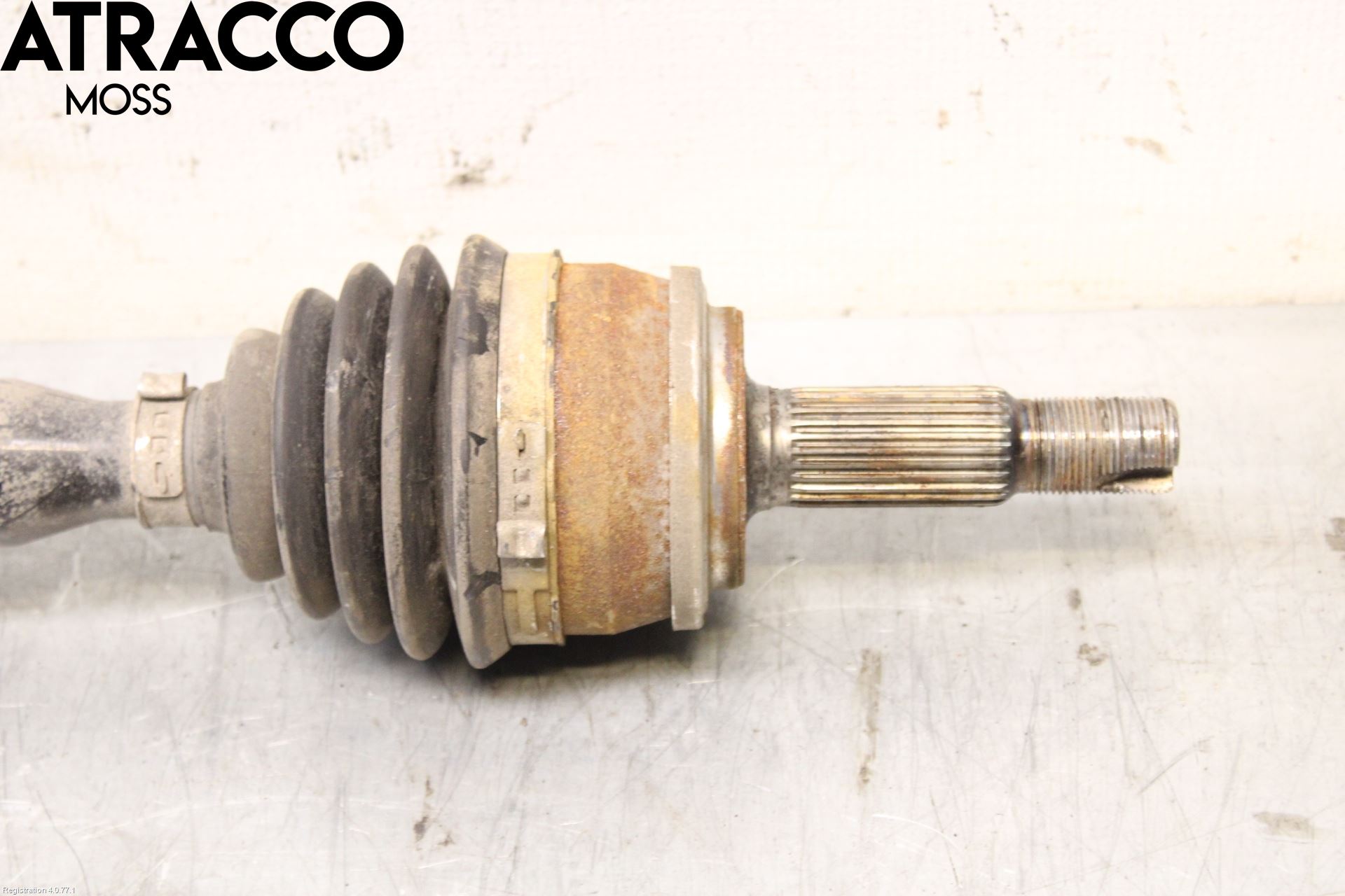 Toyota COROLLA 19- Drivaksel Foran Kompl Høyre