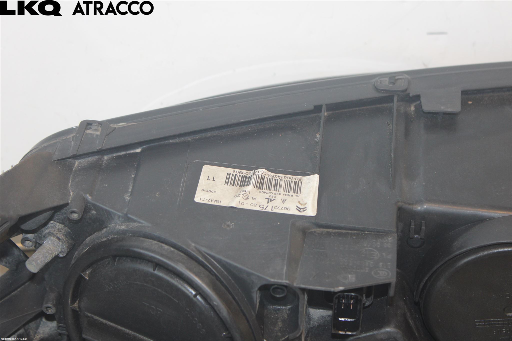 Citroen C4 GRAND PICASSO 14-18 Frontlykt Venstre