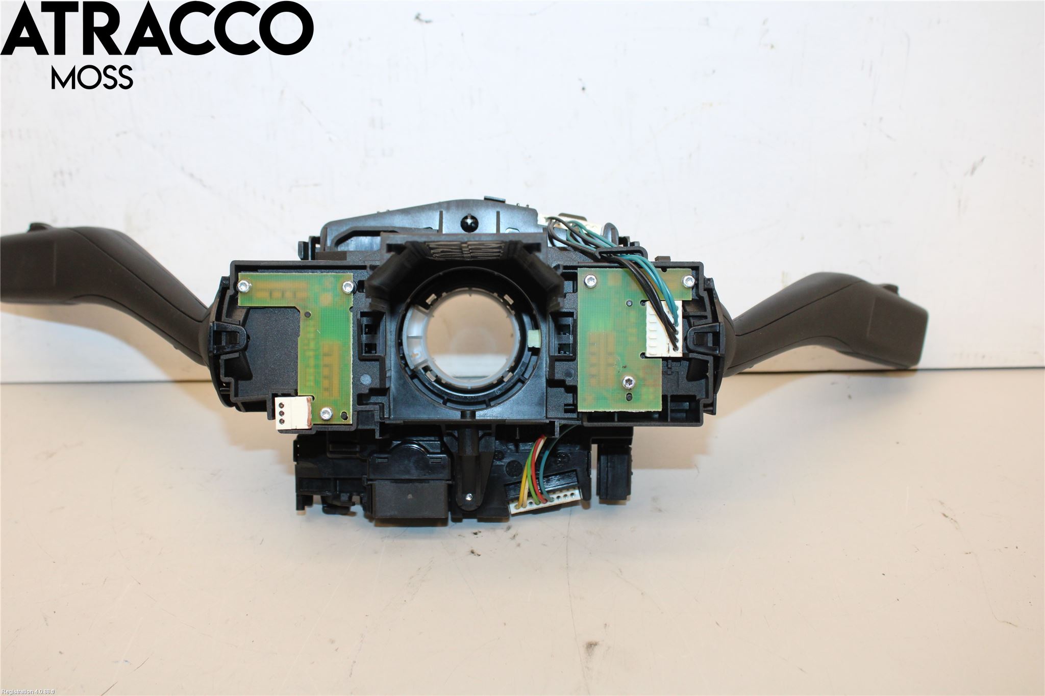 Volkswagen VW GOLF VI 09-13 Bryter Ratt Kombi H Og V