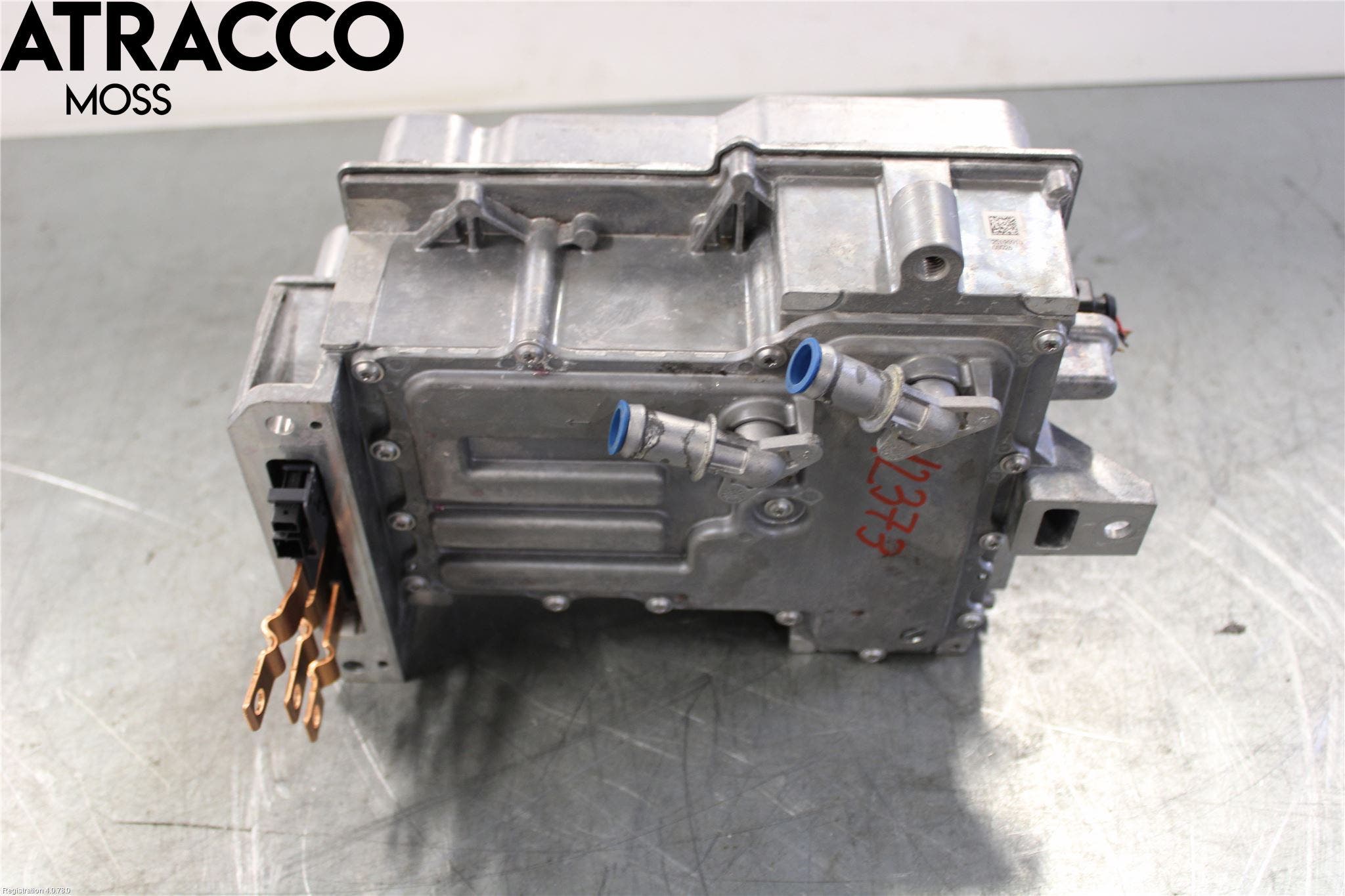 Porsche TAYCAN 20- Styrenhet Elmotor