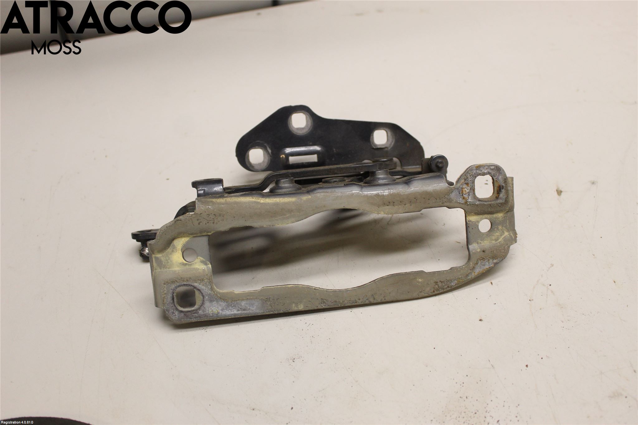 Mercedes-Benz MB C-KLASS (W204) 07-15 Panser Hengsel - Hengsler