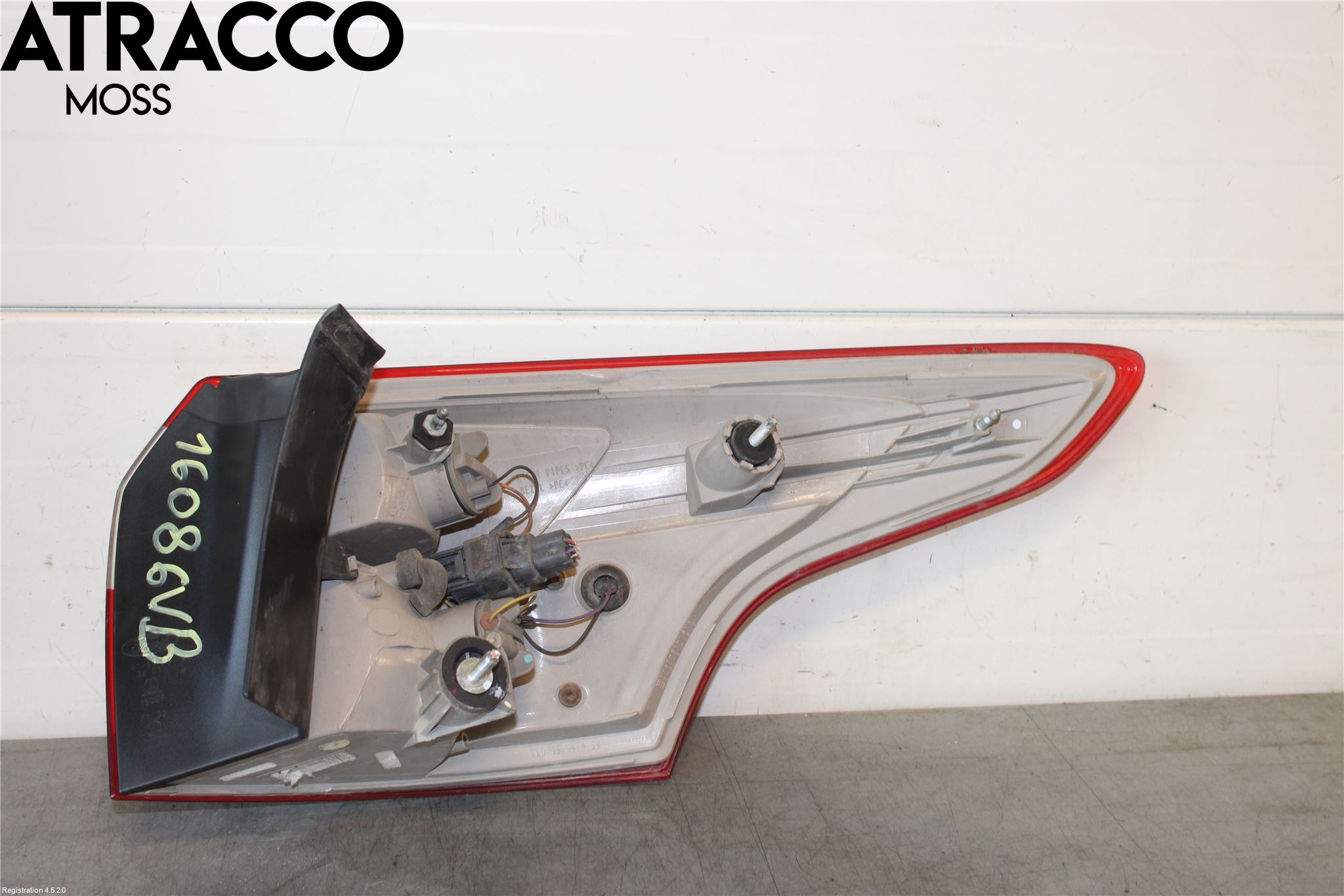 Ford FOCUS 11-14 Baklykt Venstre