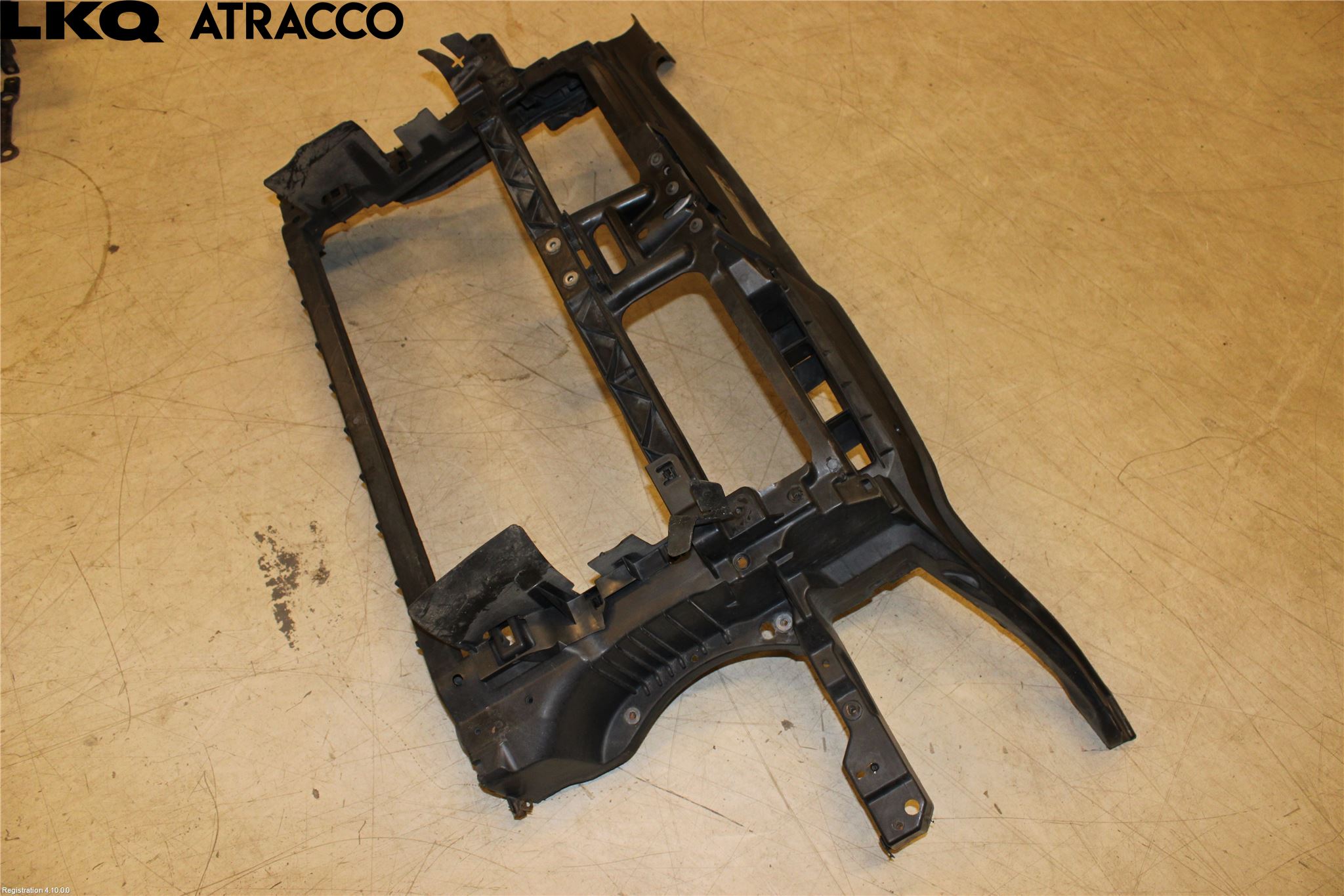 Volkswagen VW JETTA V 06-10 Radiator Feste - Ramme - Bjelk