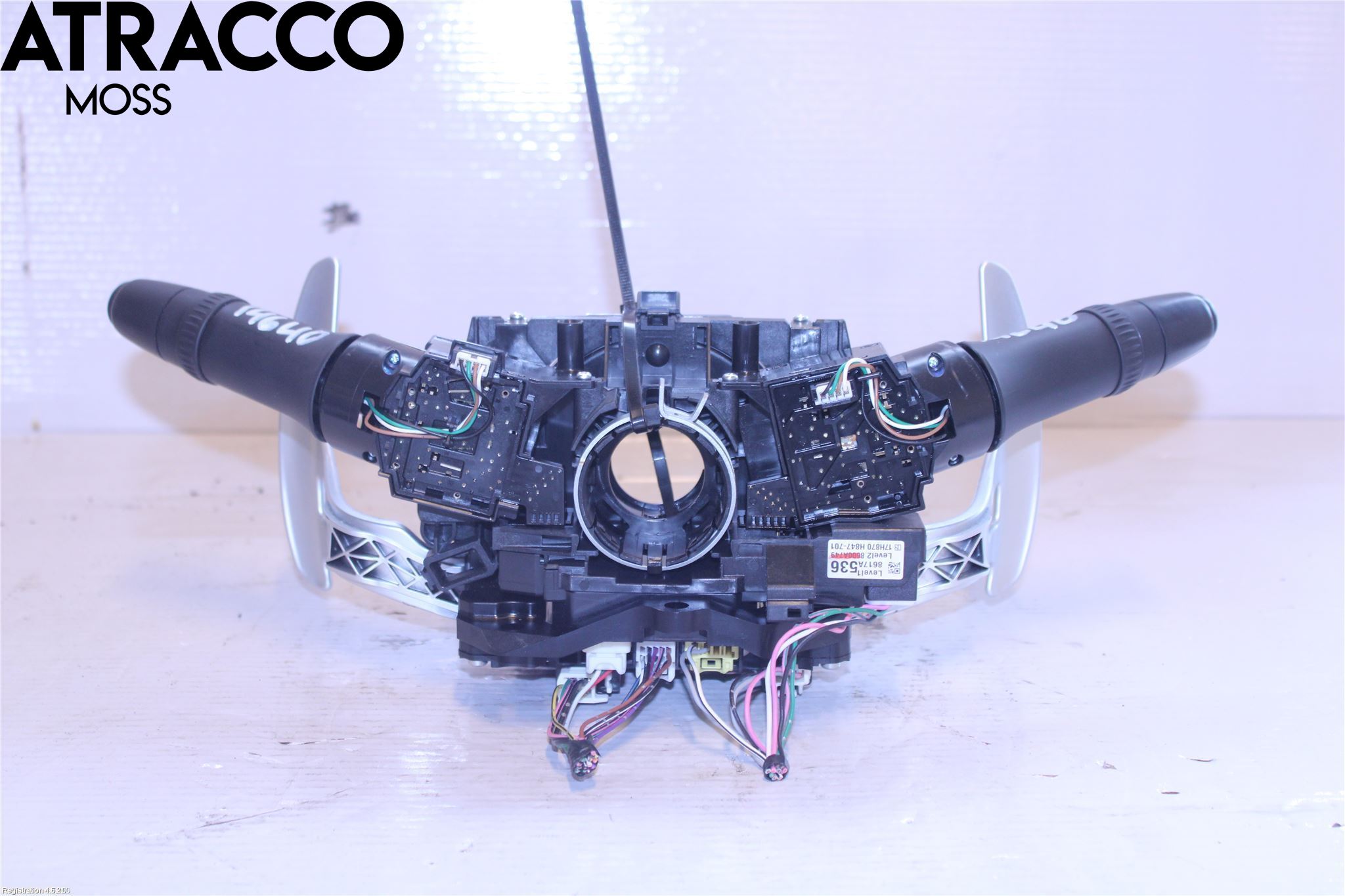 Mitsubishi OUTLANDER 13-21 Bryter Ratt Kombi H Og V